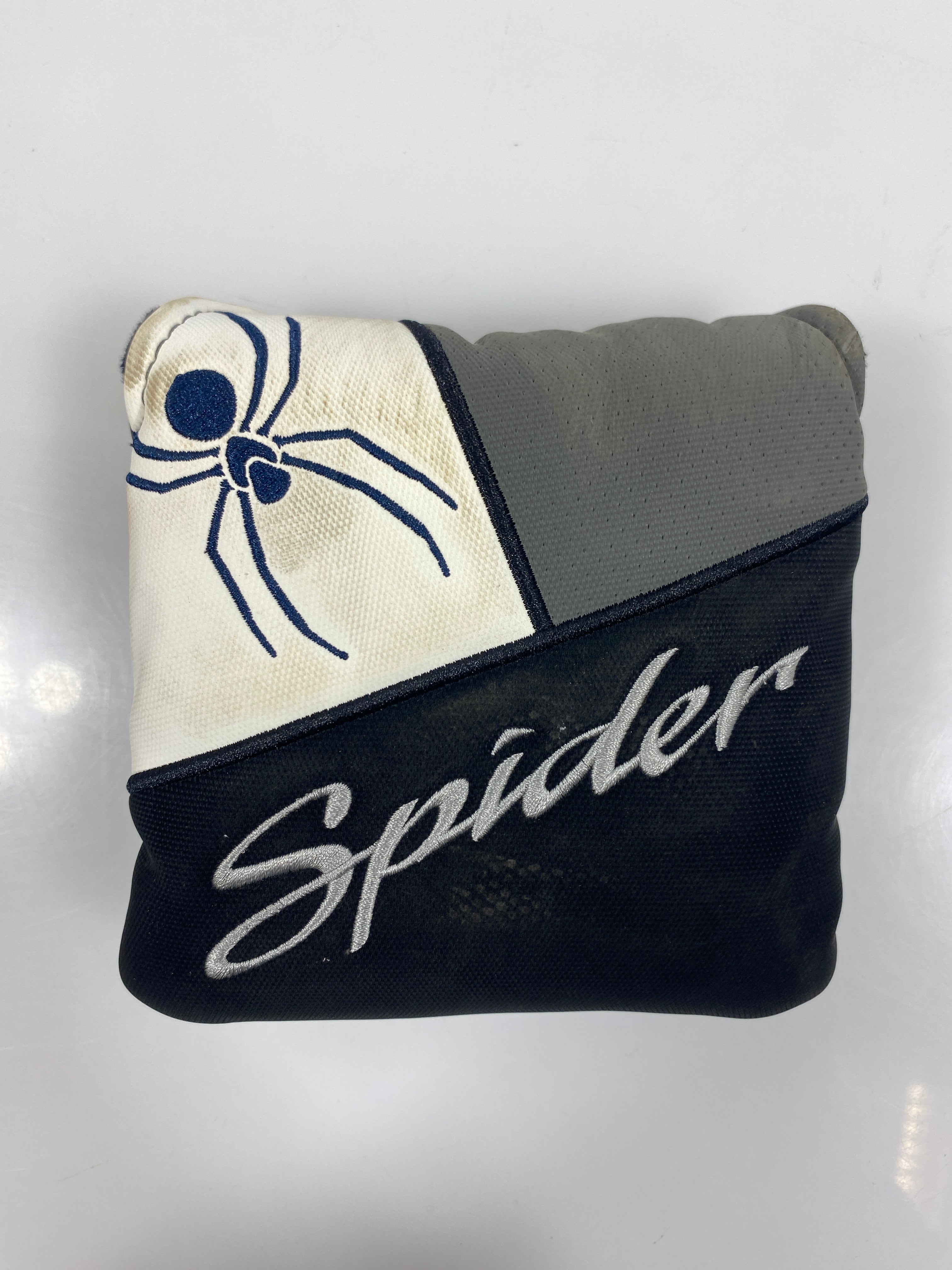 Taylor Made Spider Putter Headcover