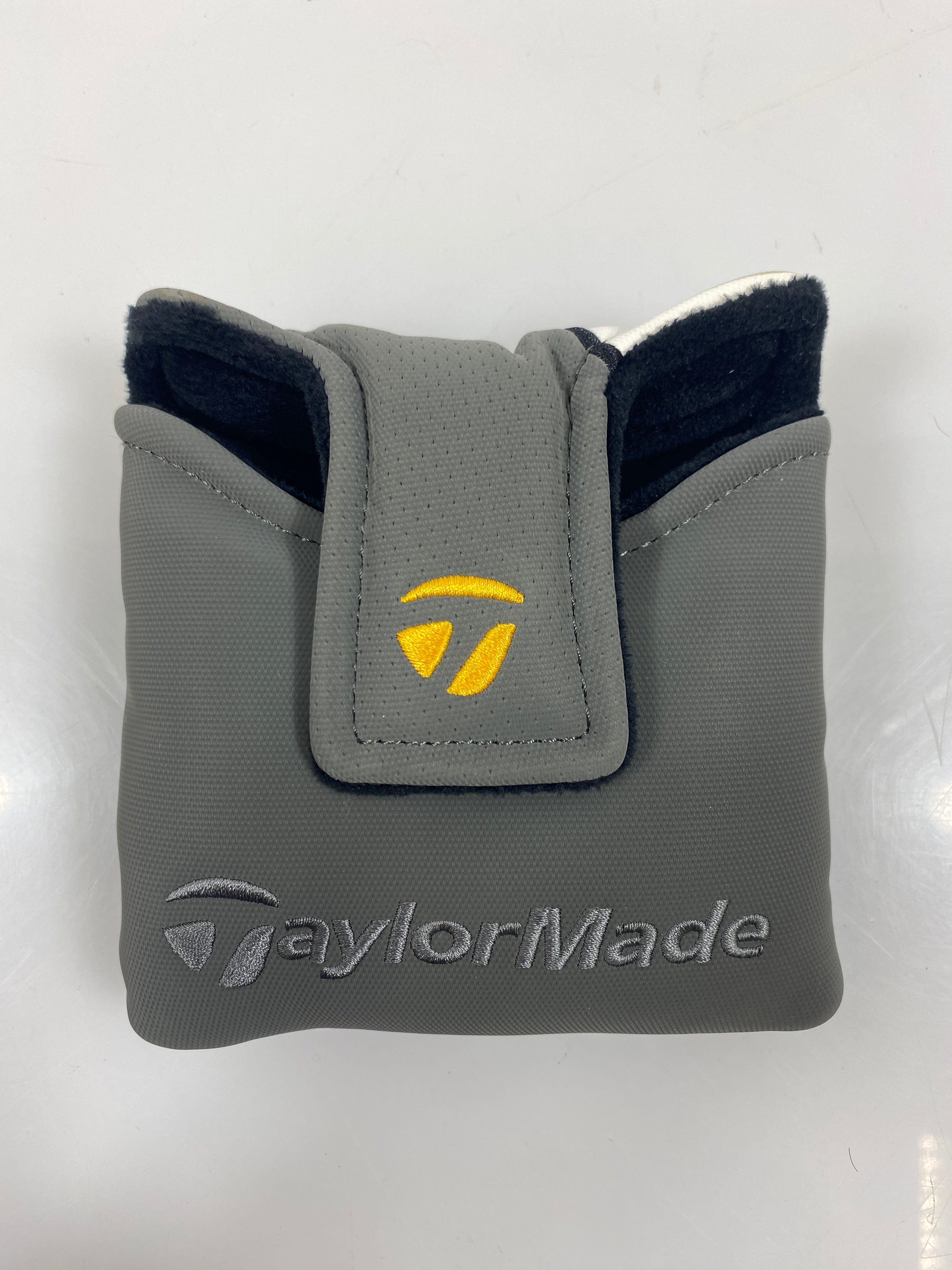 Taylor Made Spider Putter Headcover