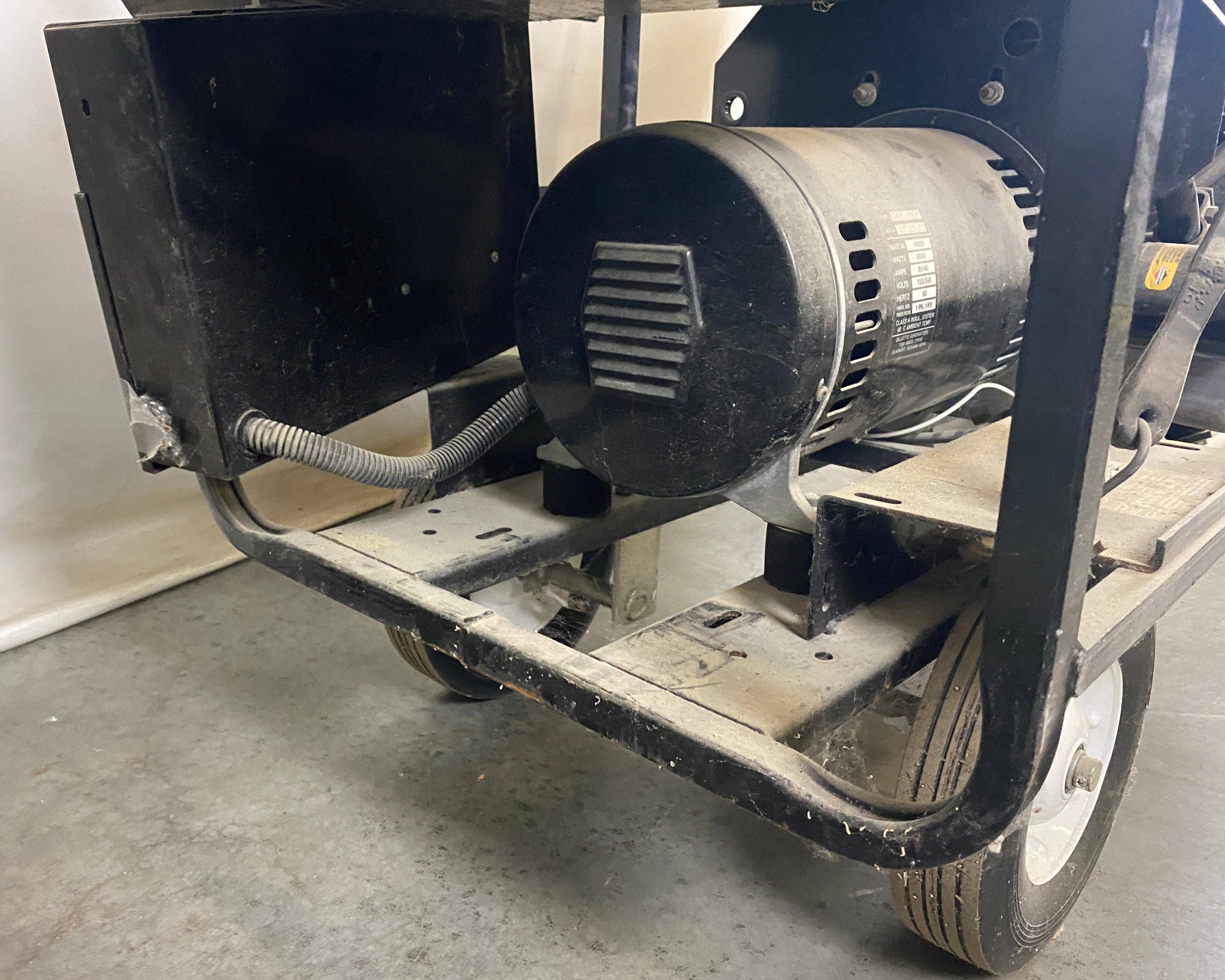 Vanguard Gen-Pro 10500 Watts Gas Generator w/ Breaker Box *Parts*