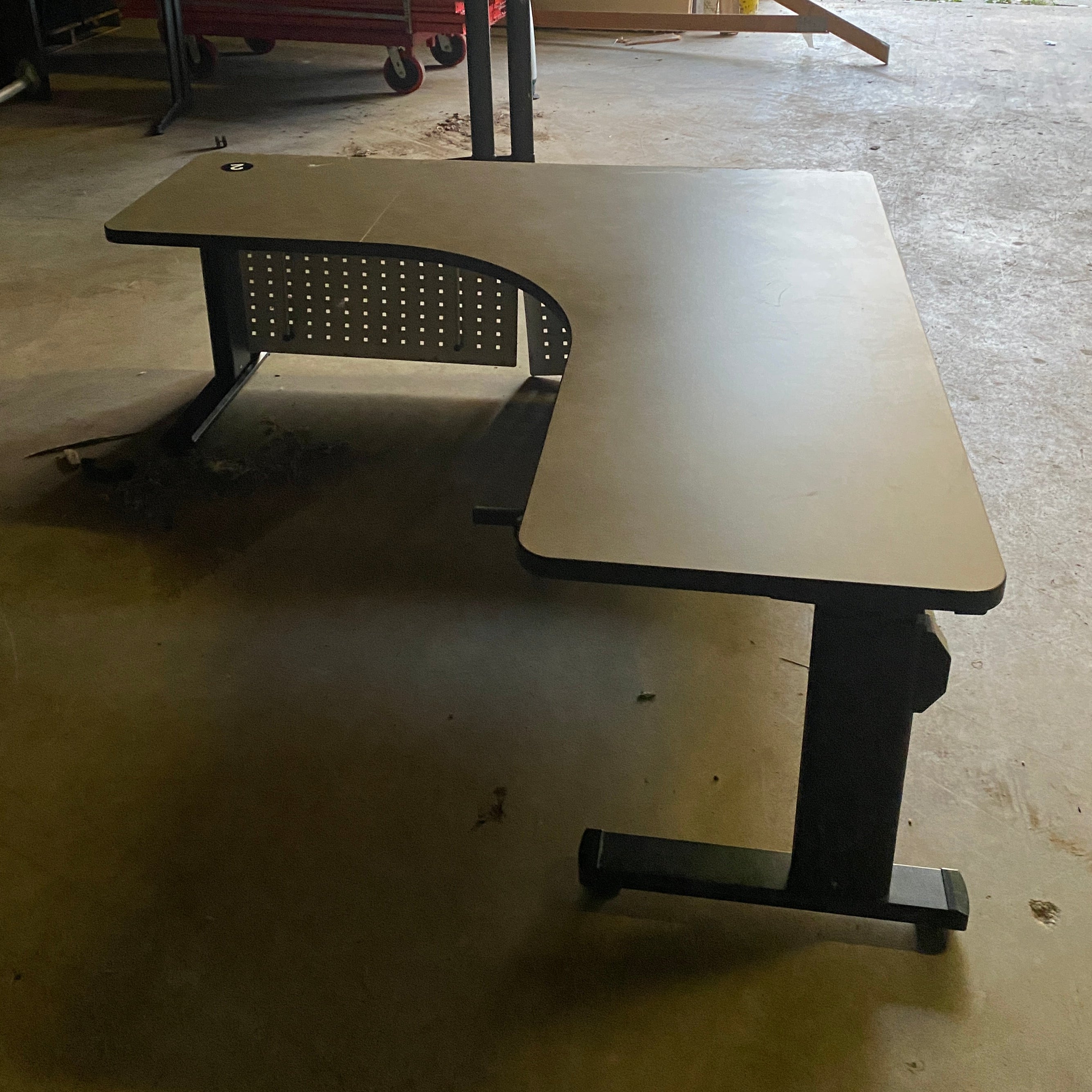 Steelcase #6080562 Laminate Corner Desk Adjustable