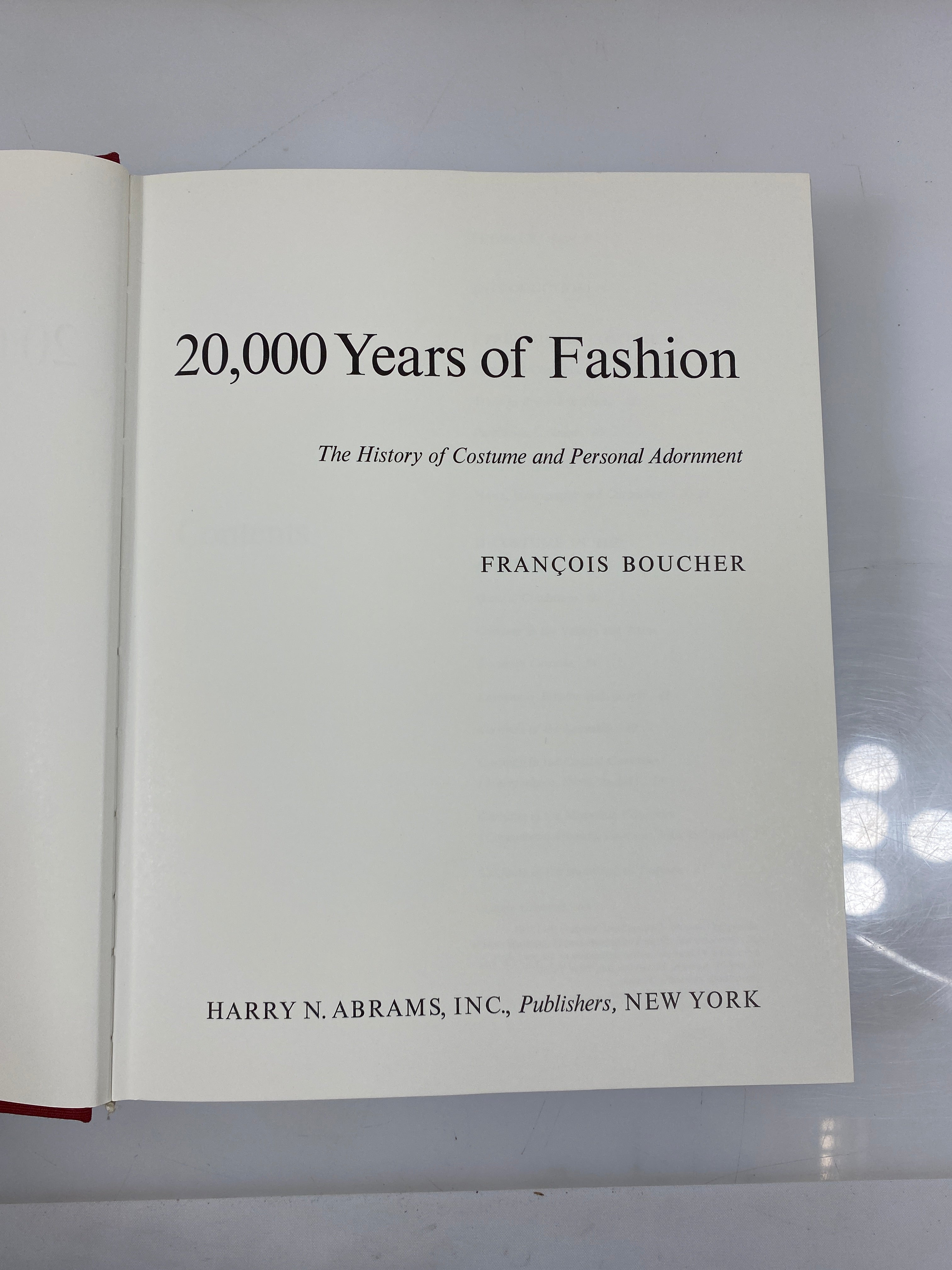20000 Years of Fashion by Francois Boucher HCDJ