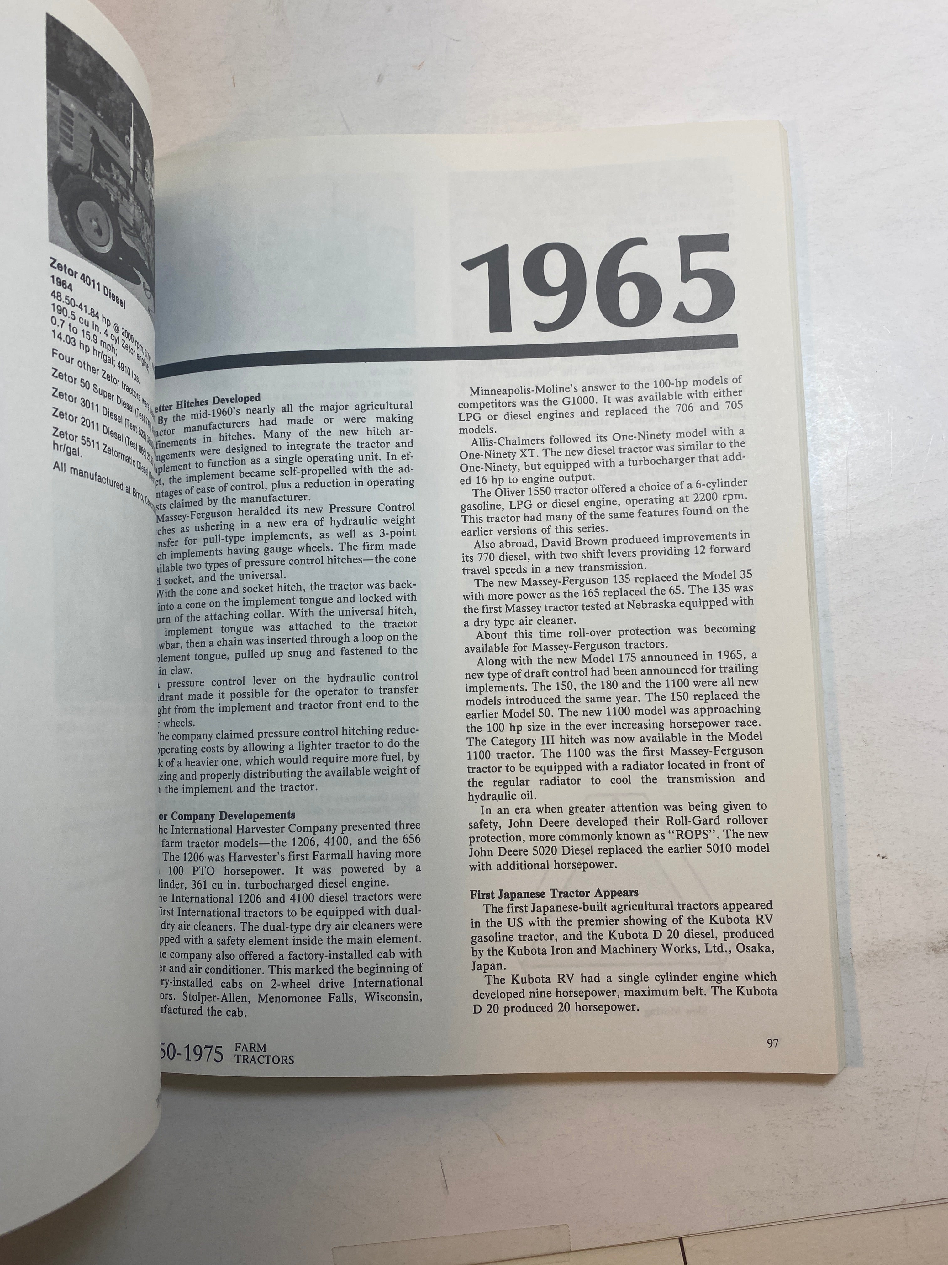 Farm Tractors 1950-1975 Lester Larsen 1981 SC