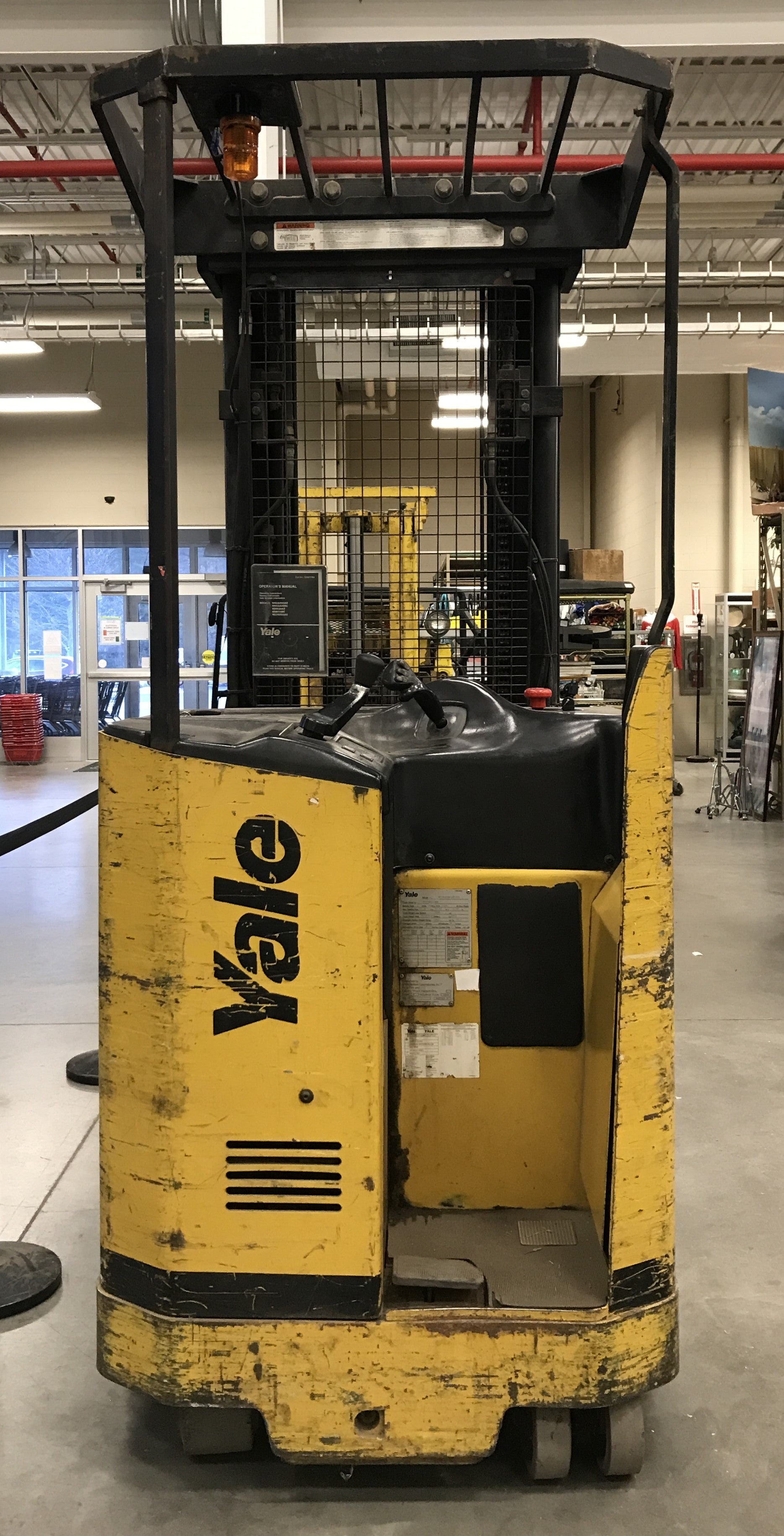 Yale Stand-Up Forklift