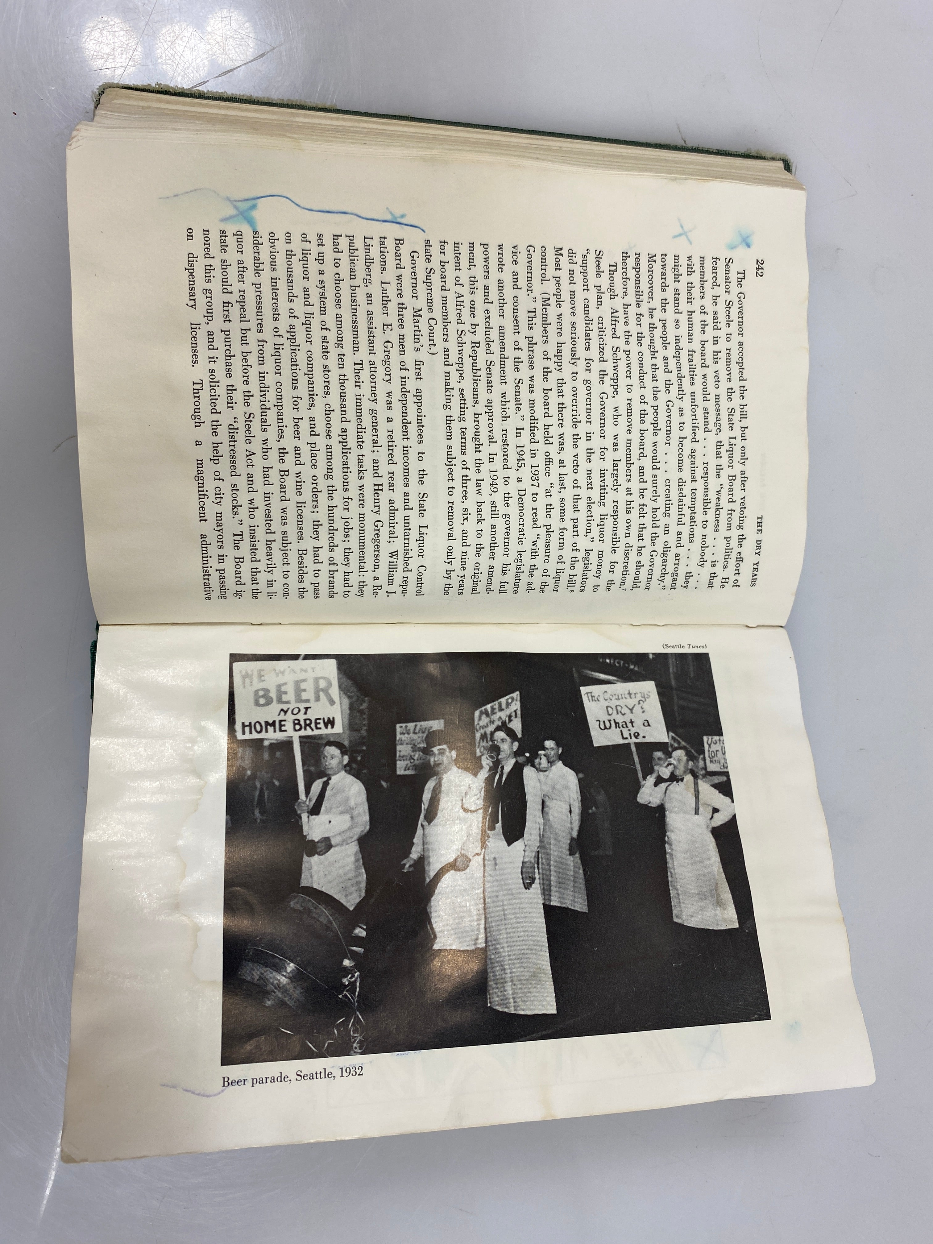 The Dry Years Prohibition and Social Change in Washington Ex-library 1965 HC