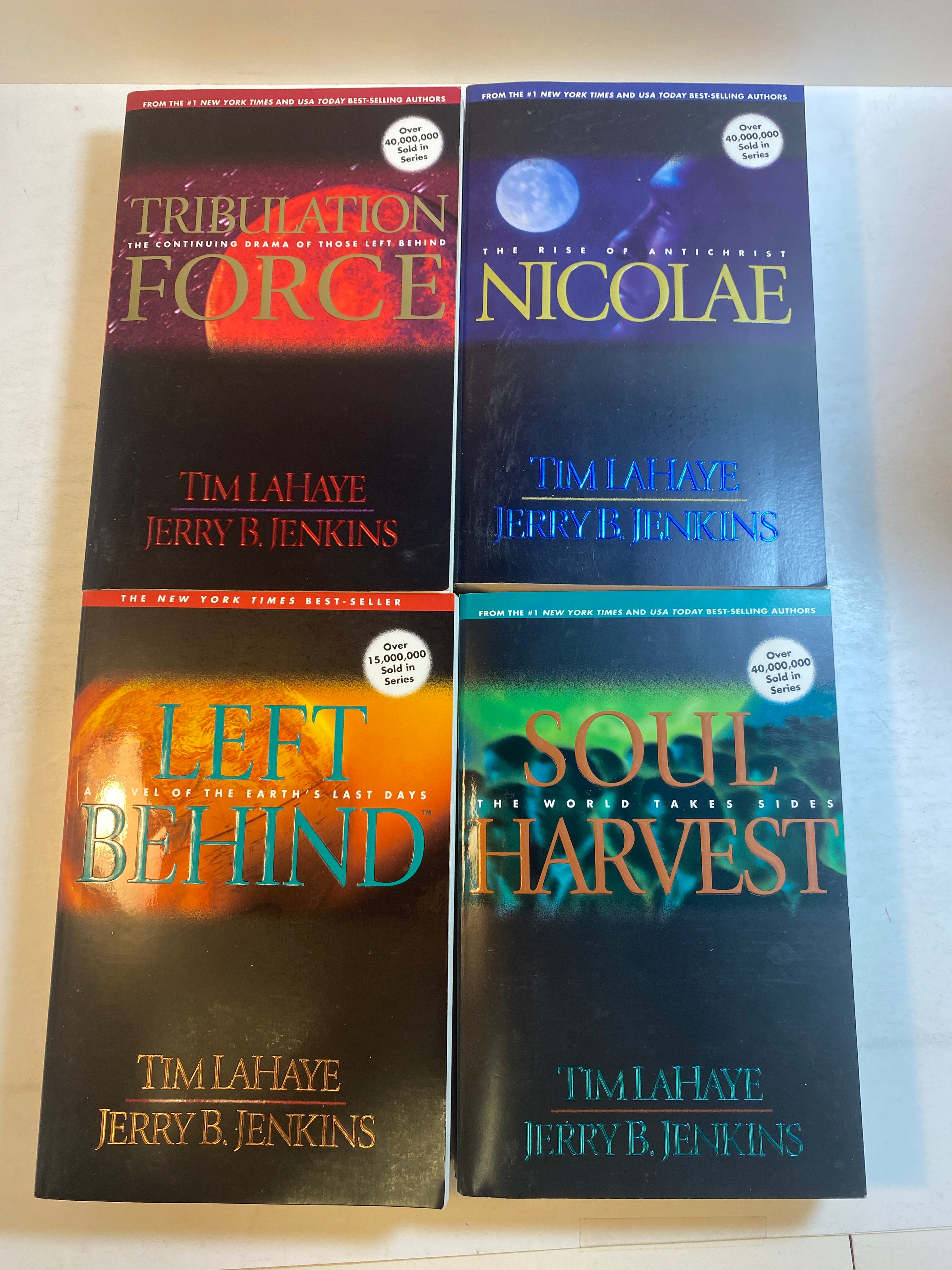 Set of 4 Left Behind Lahaye Jenkins Books 1-4 1998