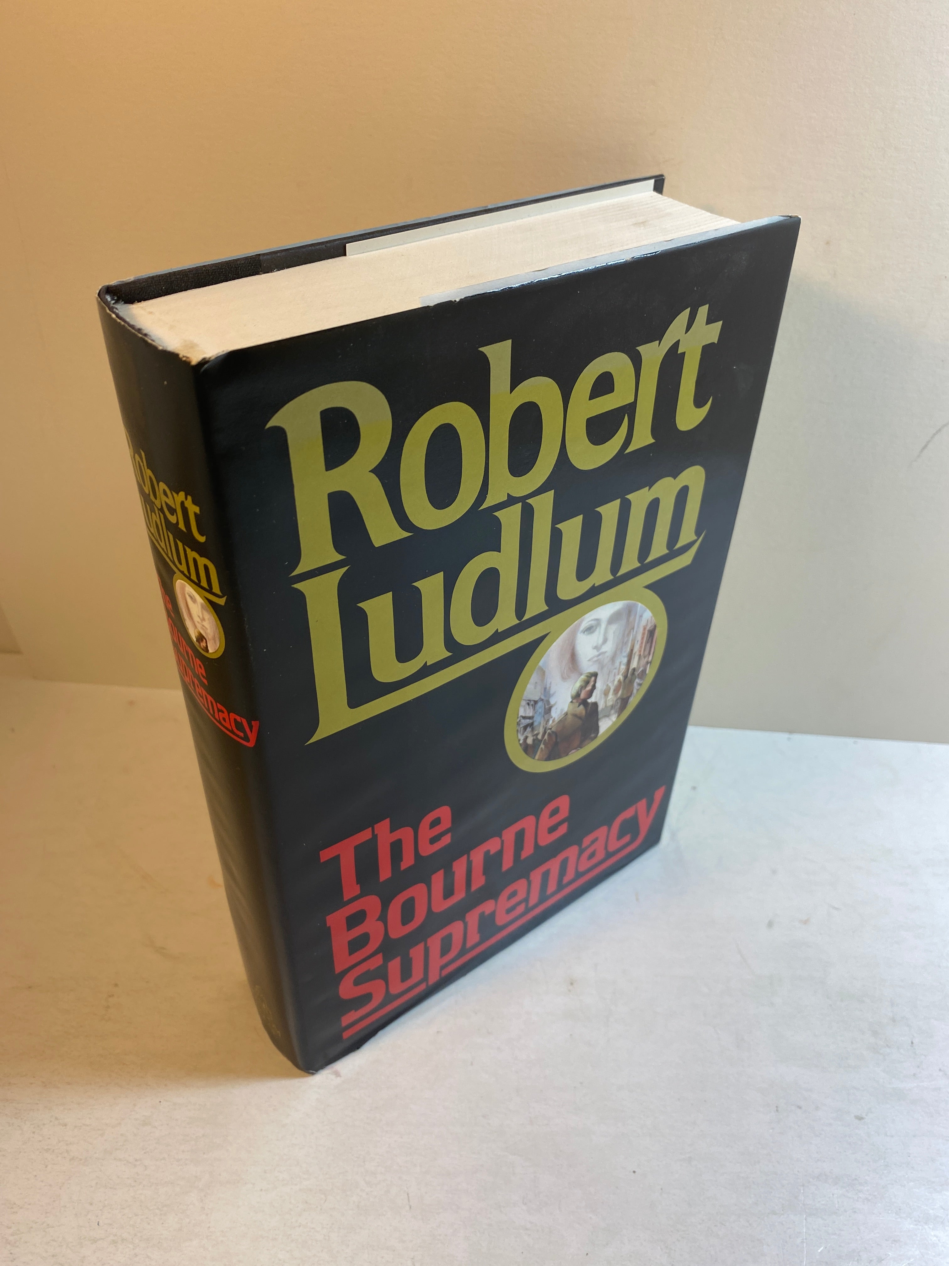 The Bourne Supremacy Robert Ludlum HCDJ 1986