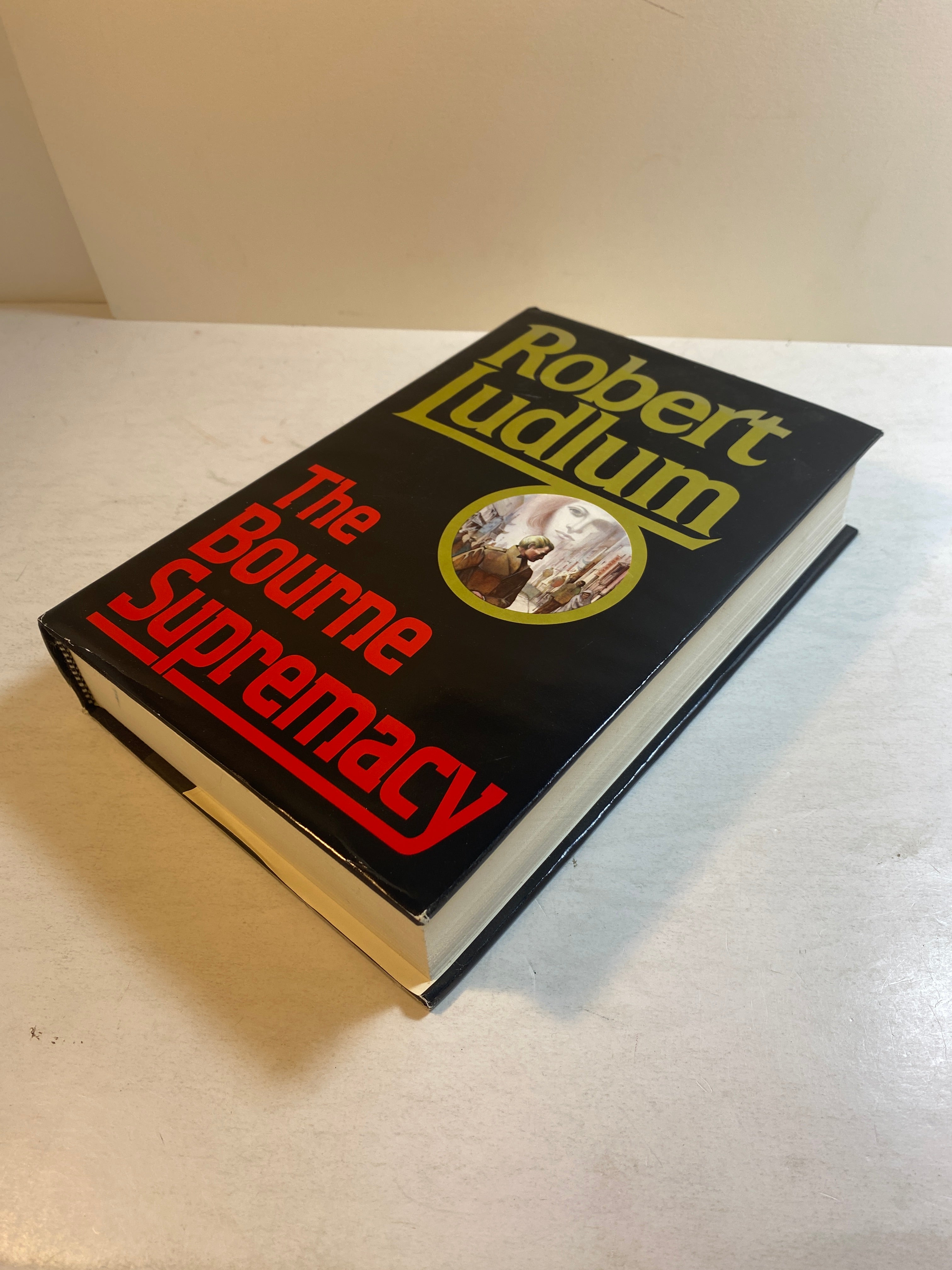 The Bourne Supremacy Robert Ludlum HCDJ 1986