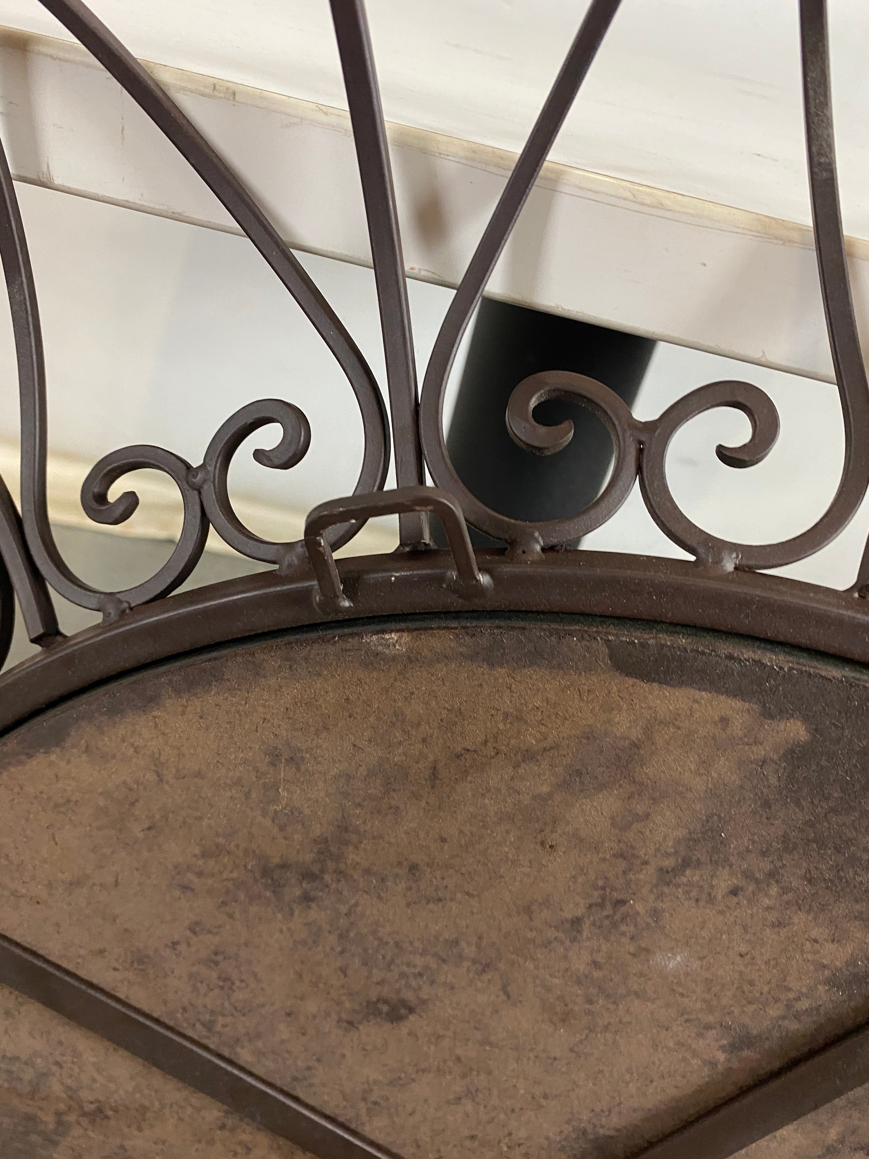 Metal Framed Round Mirror