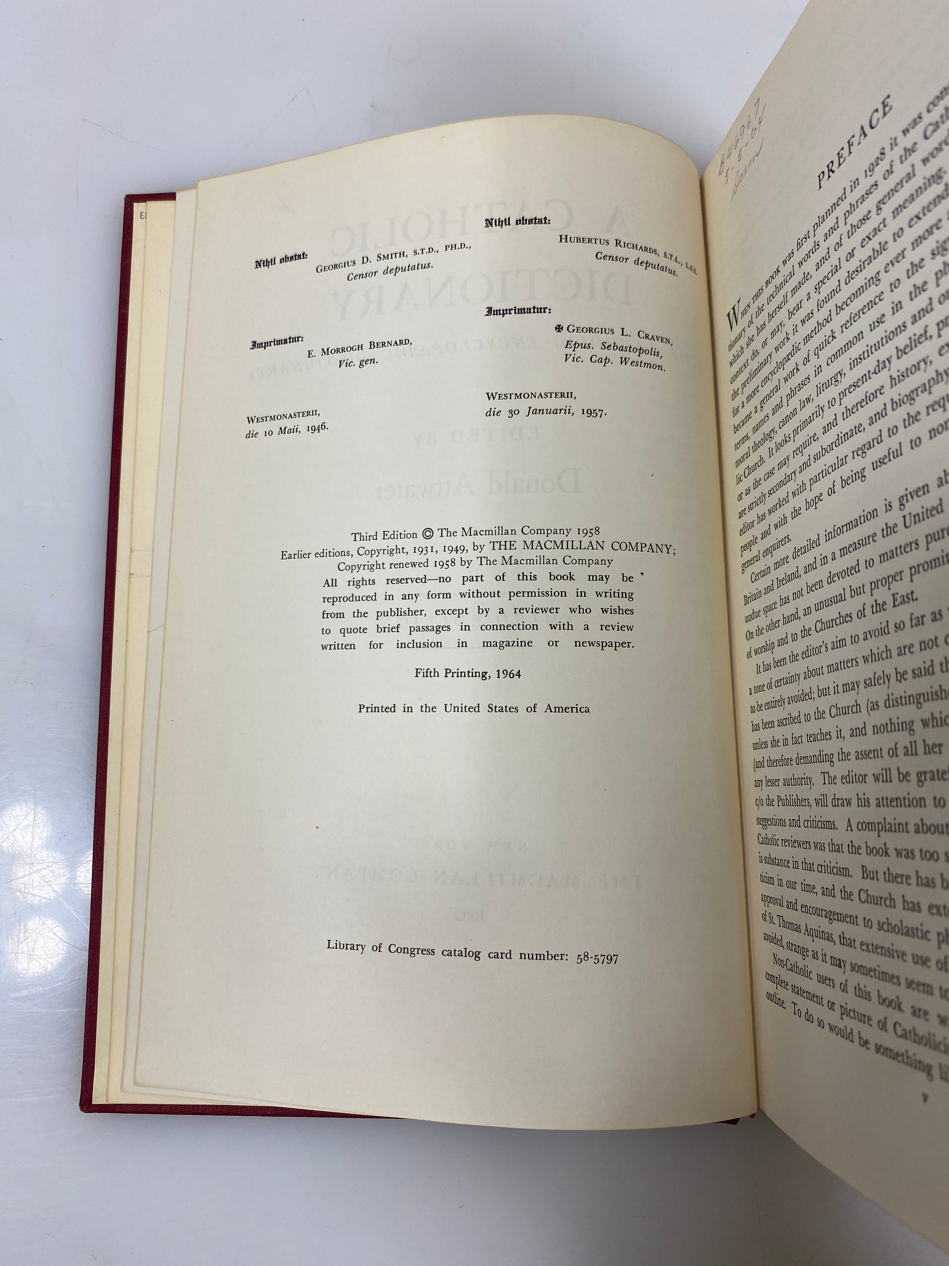 A Catholic Dictionary by Attwater Ex-library 1962 HC