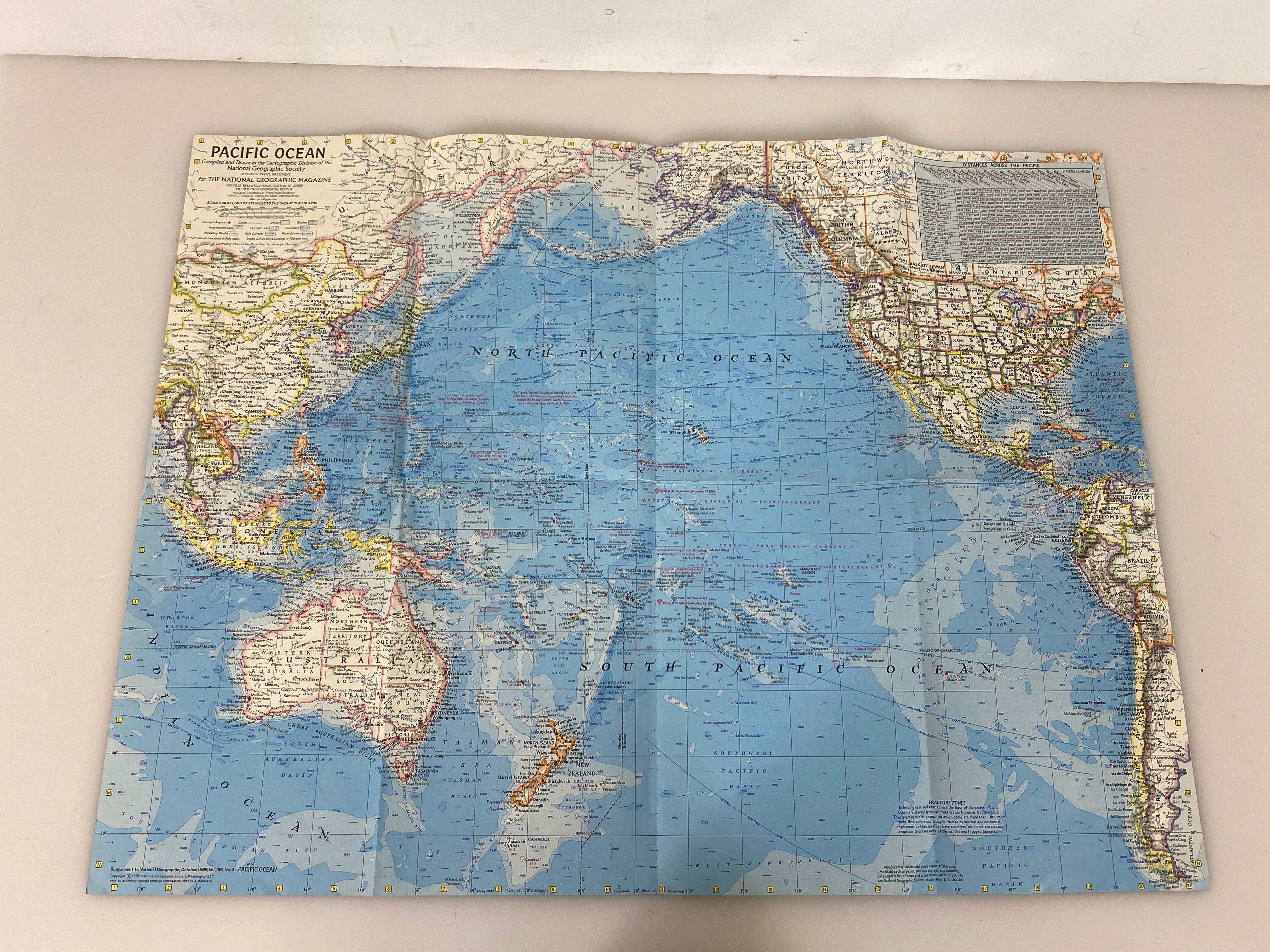 Lot of 4 Nat Geo Ocean Floor Maps/Infographics Atlantic/Pacific/Arctic