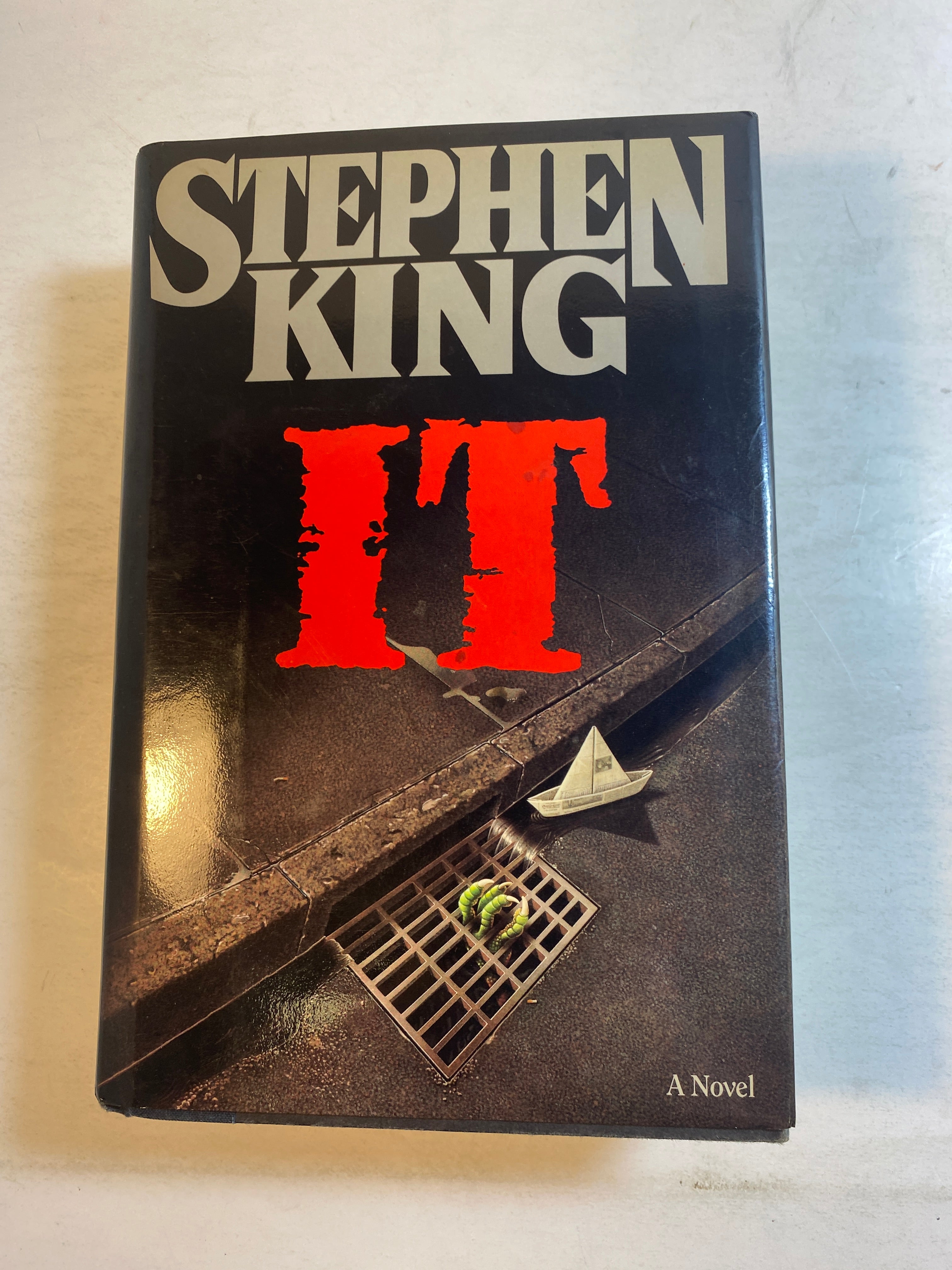 It Stephen King HCDJ 1986 Viking $22.95 Dust Jacket