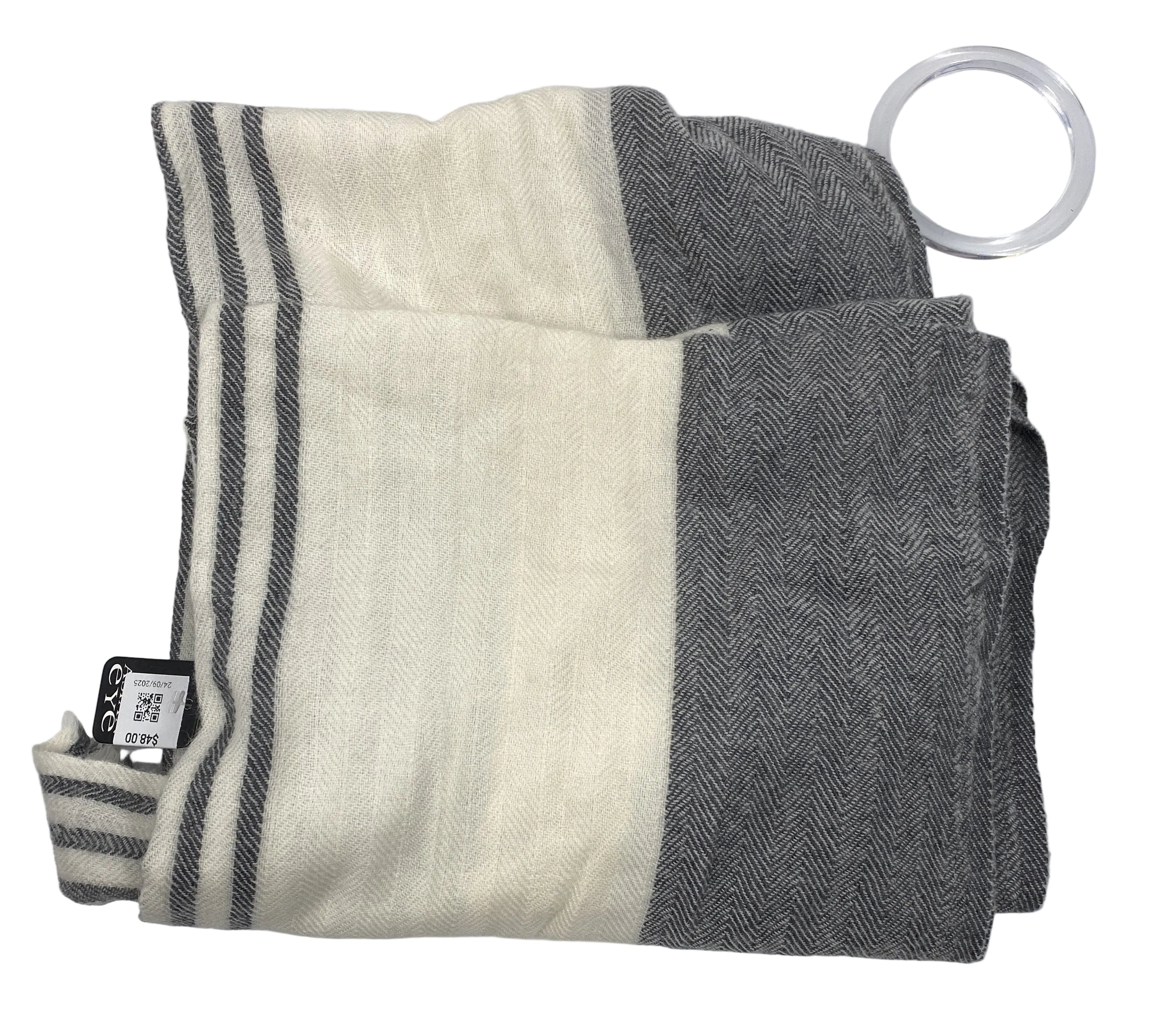 Asian Eye Gray and White Wool Scarf
