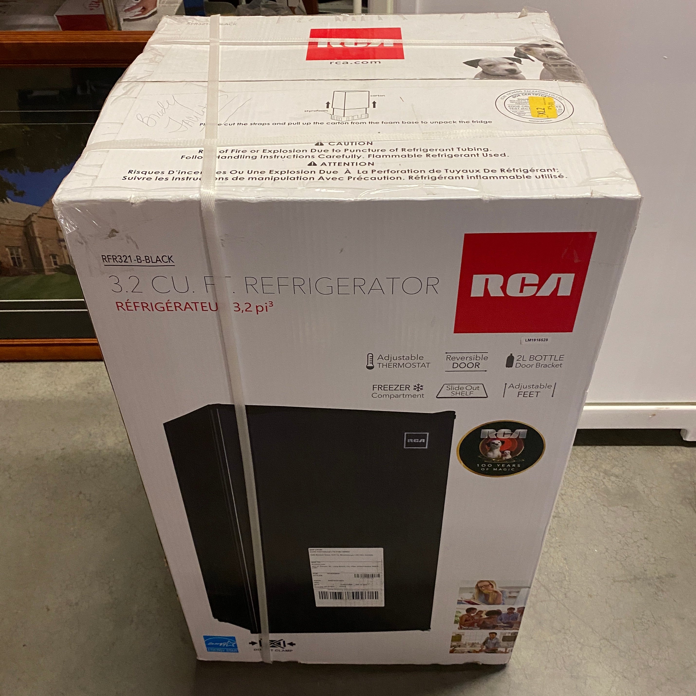 RCA 3.2 Cubic Feet Black Refrigerator