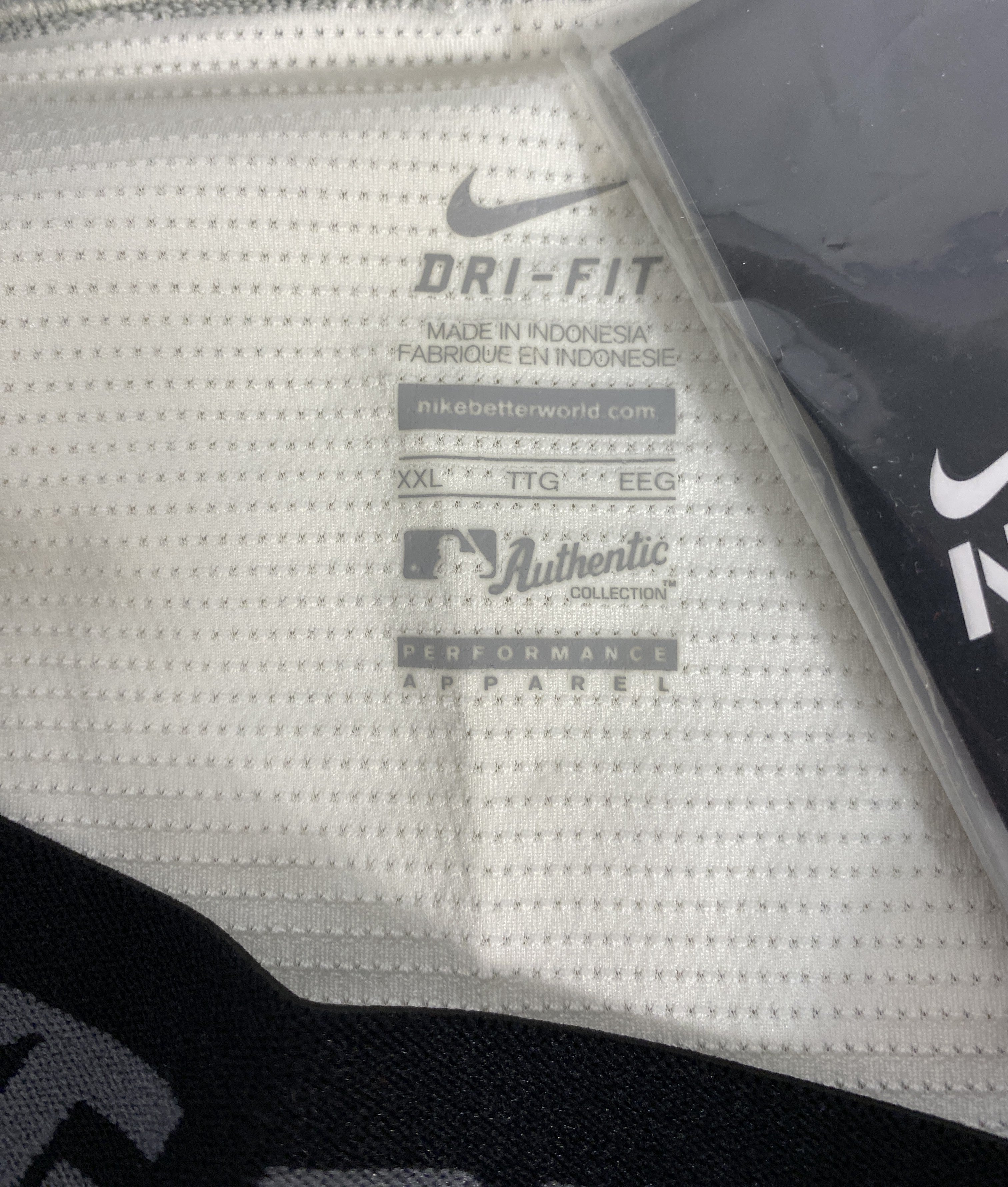 Nike White and Grey Padded Pro Combat Dri-Fit Baseball Sliding Shorts Size XXL