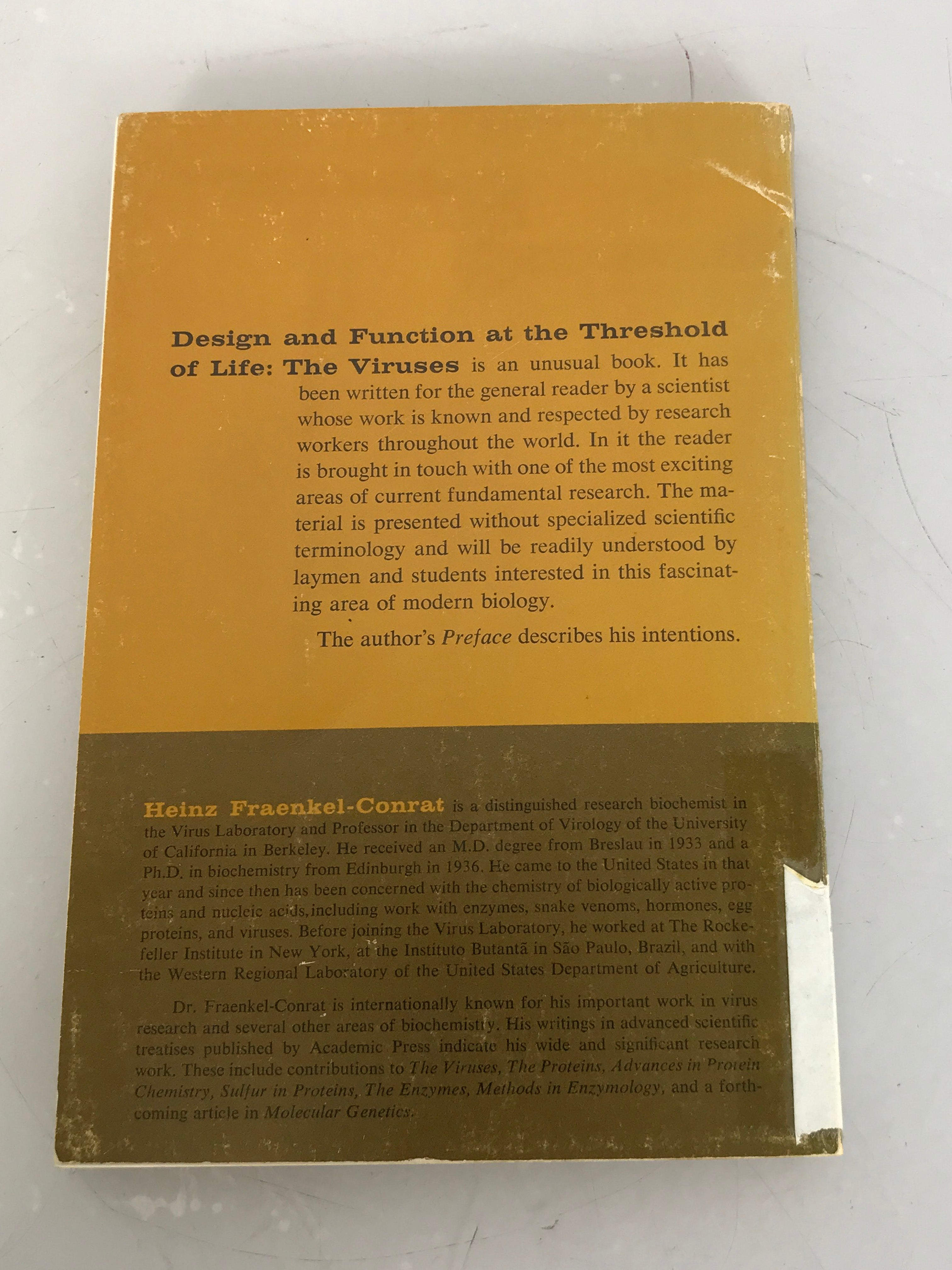 Design and Function at the Threshold of Life: The Viruses by Heinz Fraenkel-Conrat 1962 Academic Press SC