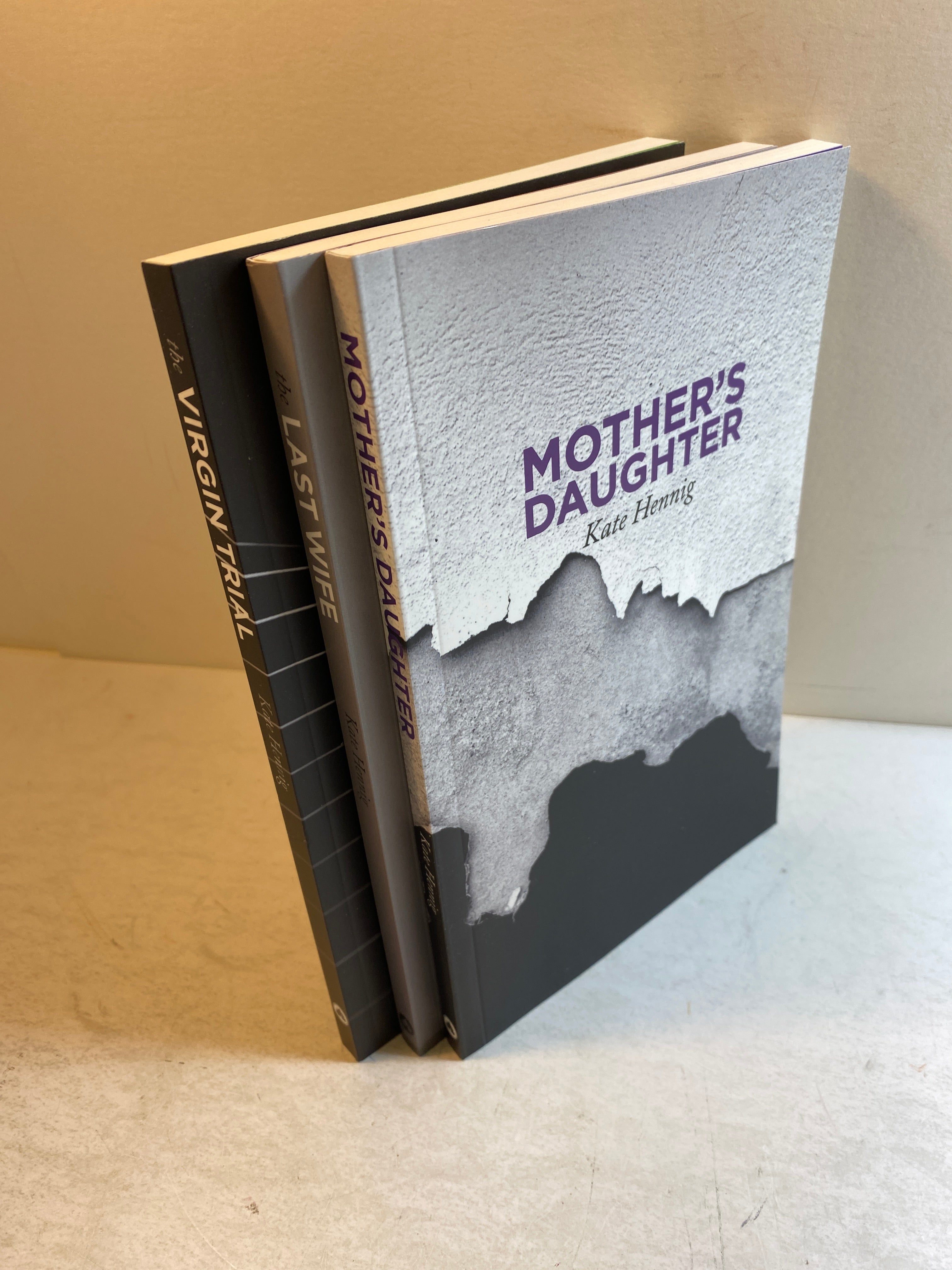 Lot of 3 Kate Hennig Books Last Wife Virgin Trial Mother's Daughter 2015-2019