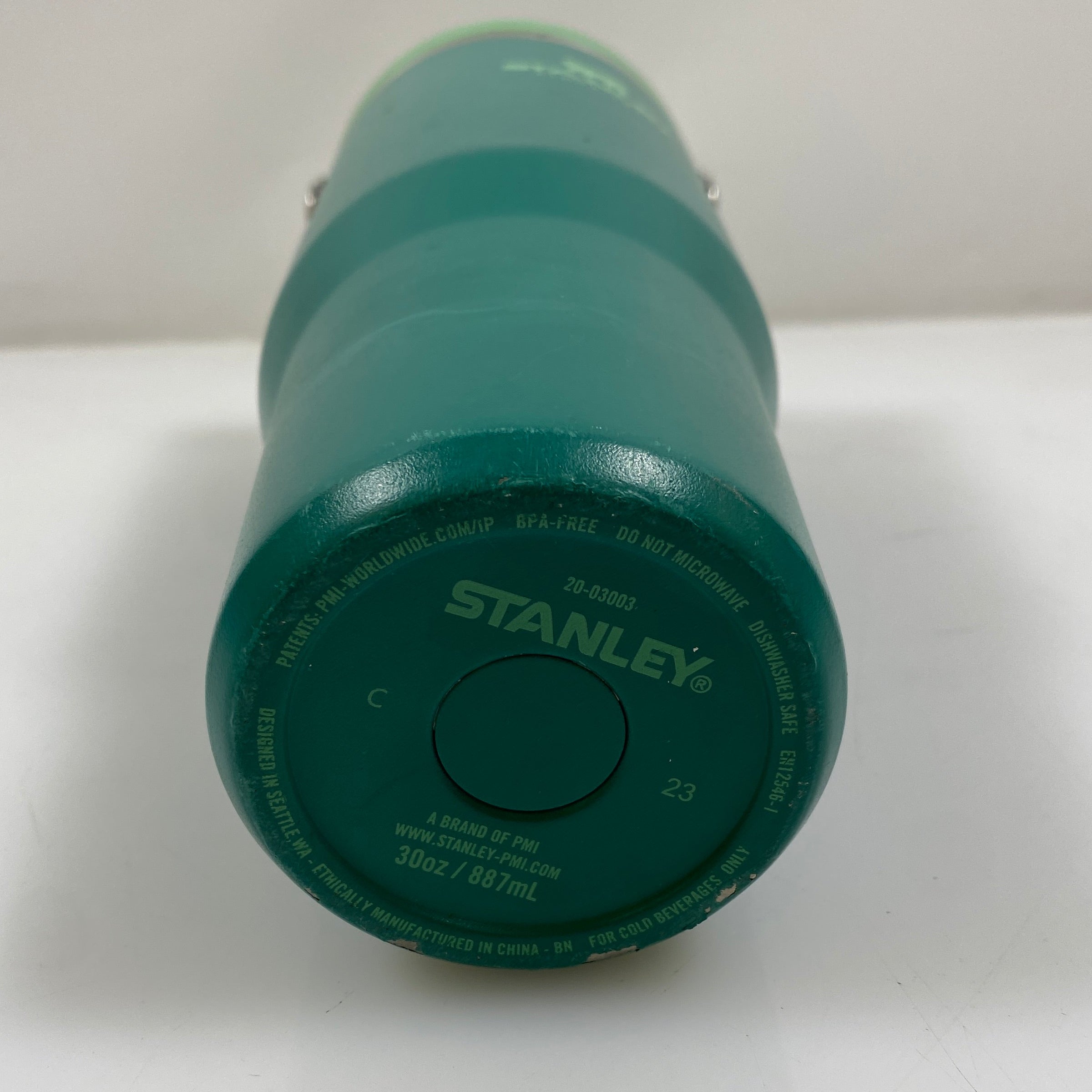 Stanley Green IceFlow Flip Straw Tumbler 30oz