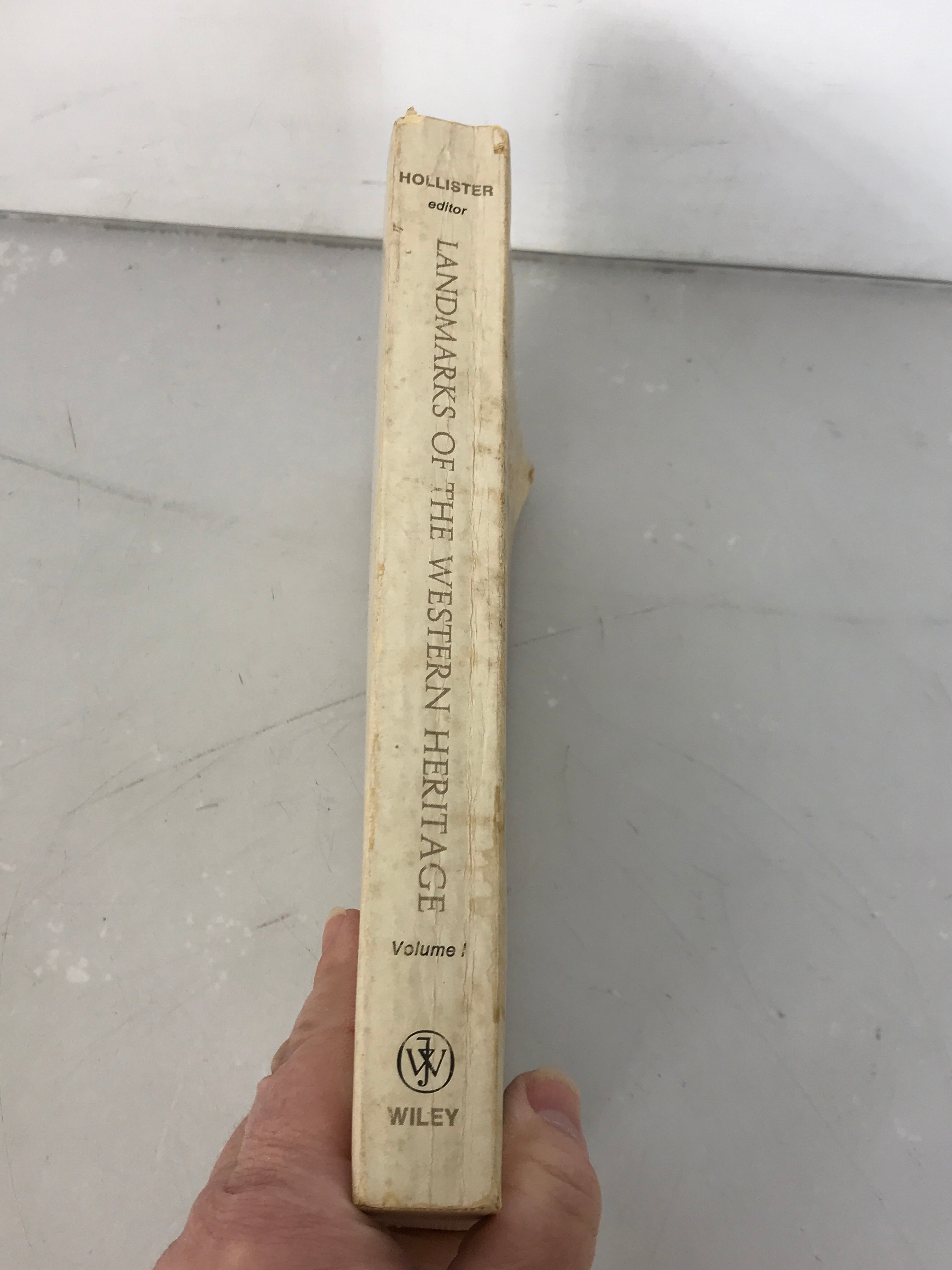 Landmarks of the Western Heritage Volume I: The Ancient Near East to 1715 by C. Warren Hollister 1968 SC