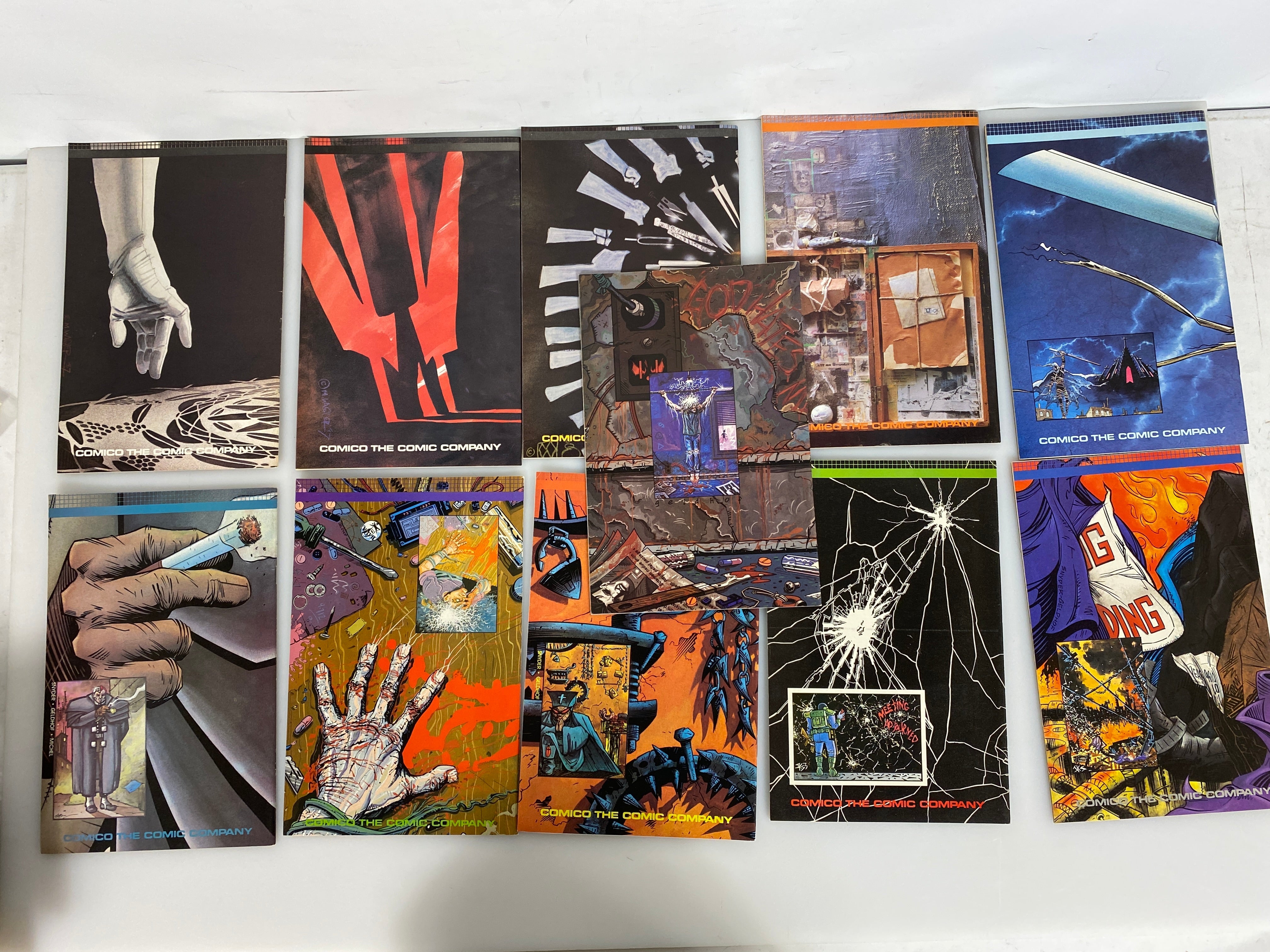 Lot of 19 Grendel Comico Classes 1989
