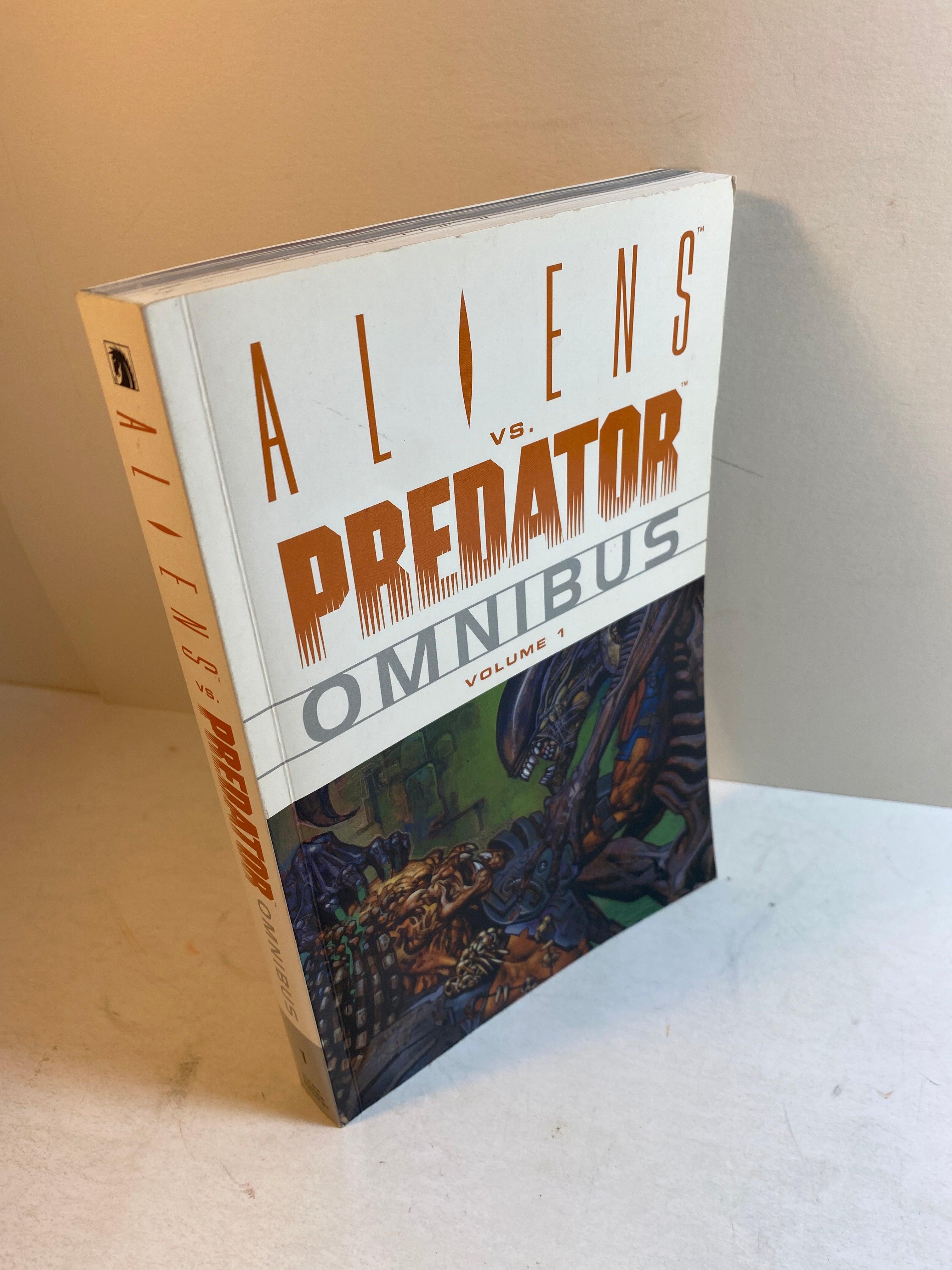 Aliens Vs Predator Omnibus Volume 1 Dark Horse 2007