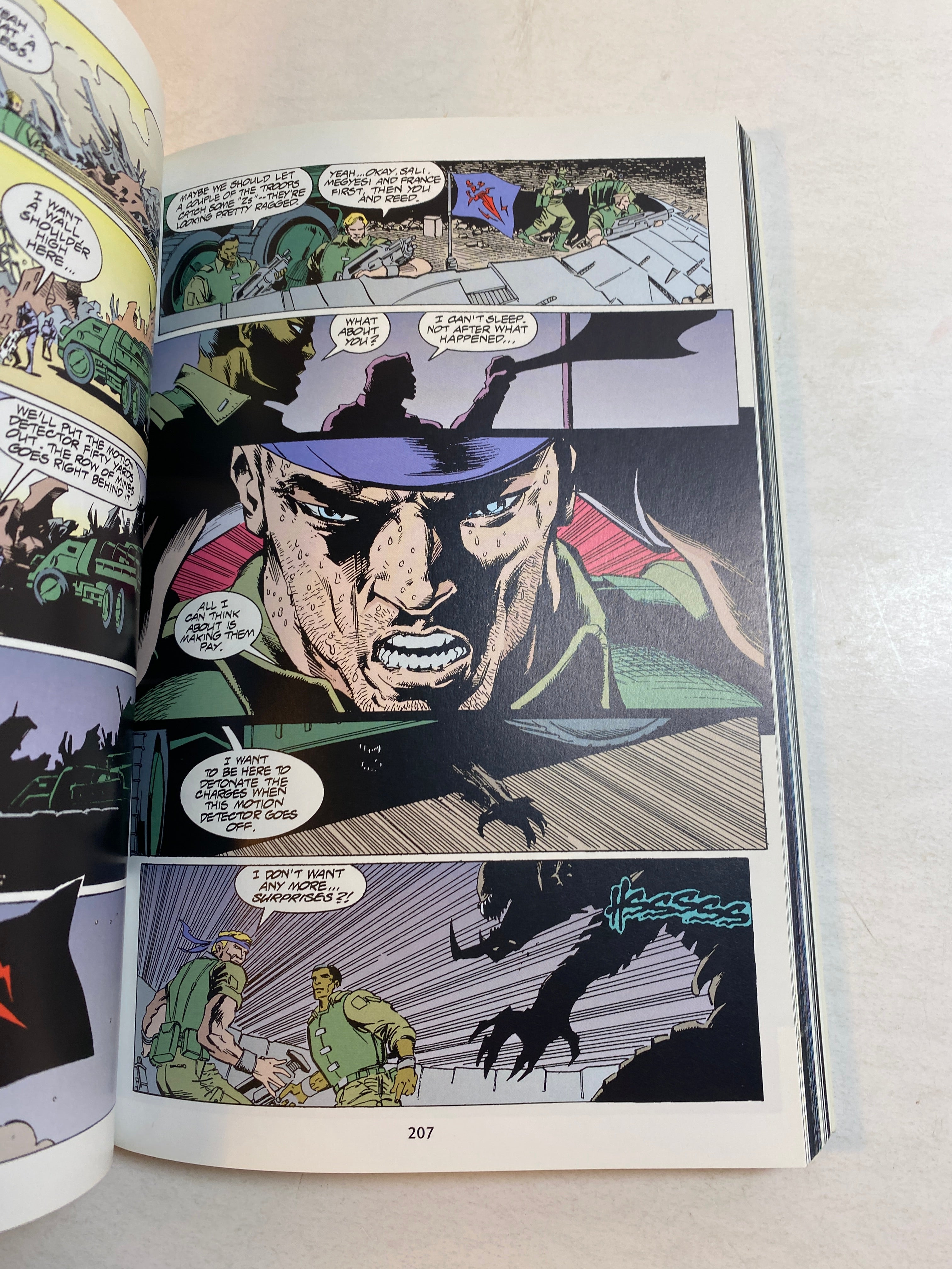 Aliens Vs Predator Omnibus Volume 1 Dark Horse 2007