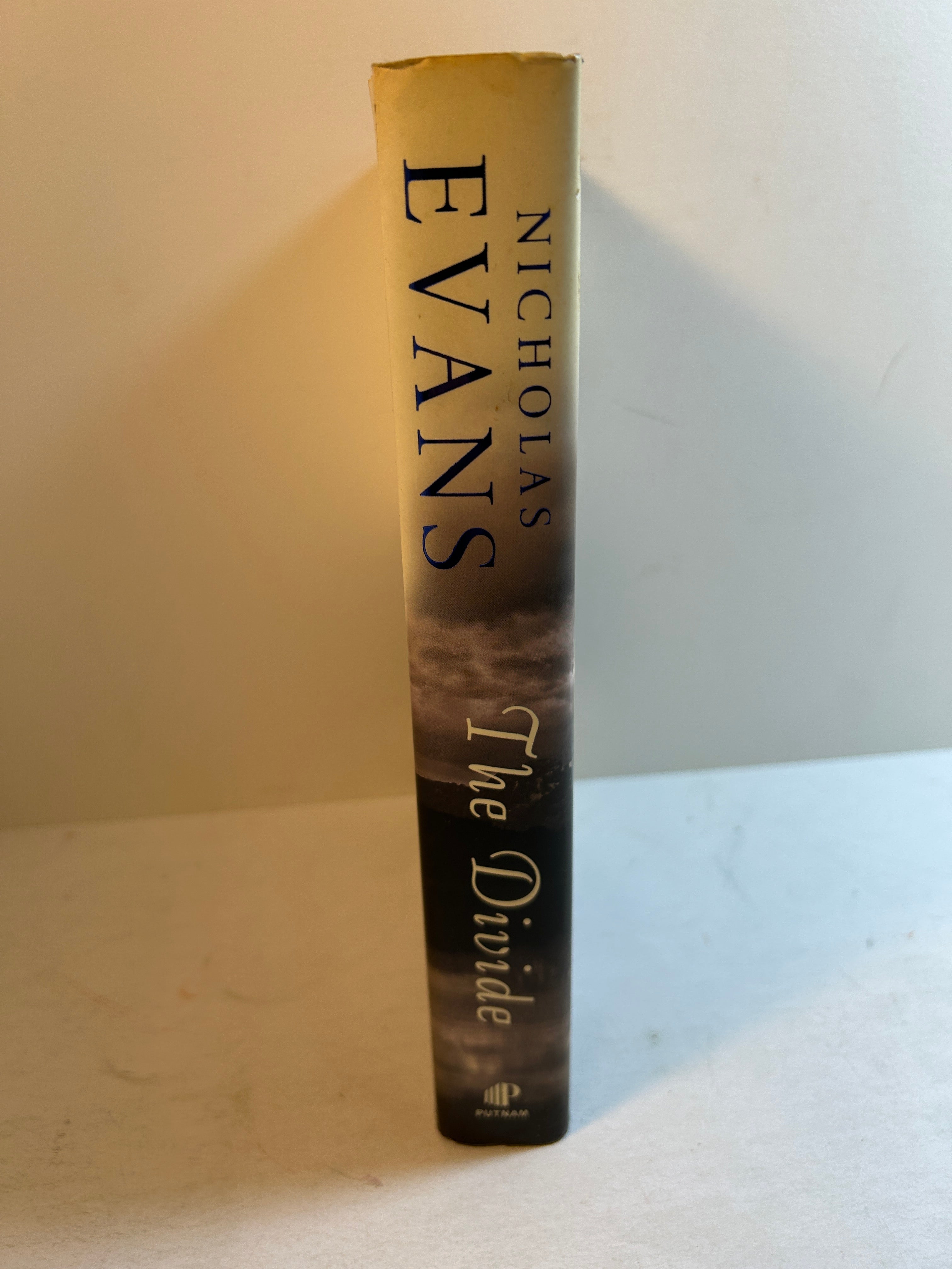 The Divide by Nicholas Evans *signed* 2005 HCDJ