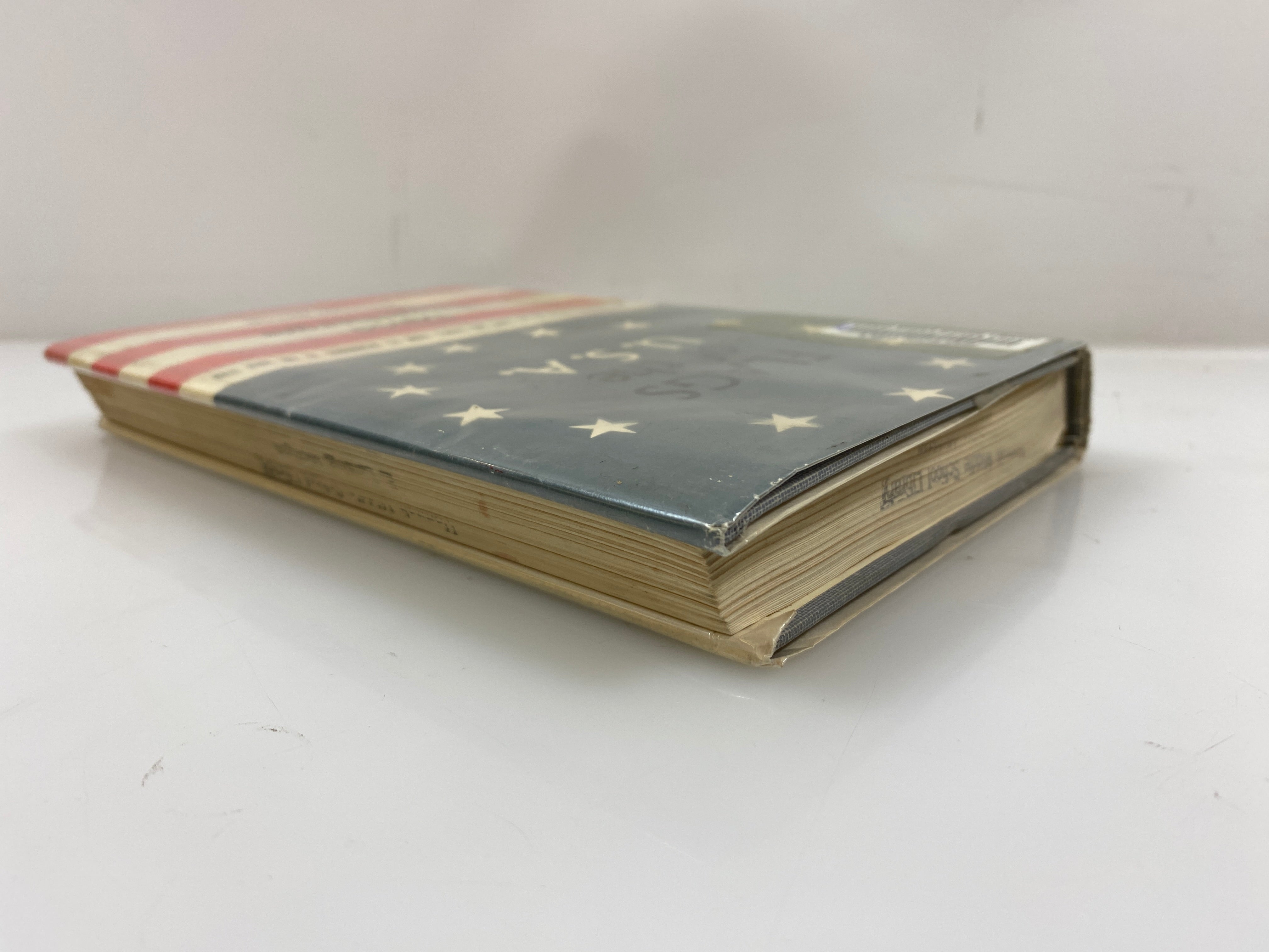 Flags of the U.S.A. Eggenberger 1964 Ex-Library HCDJ
