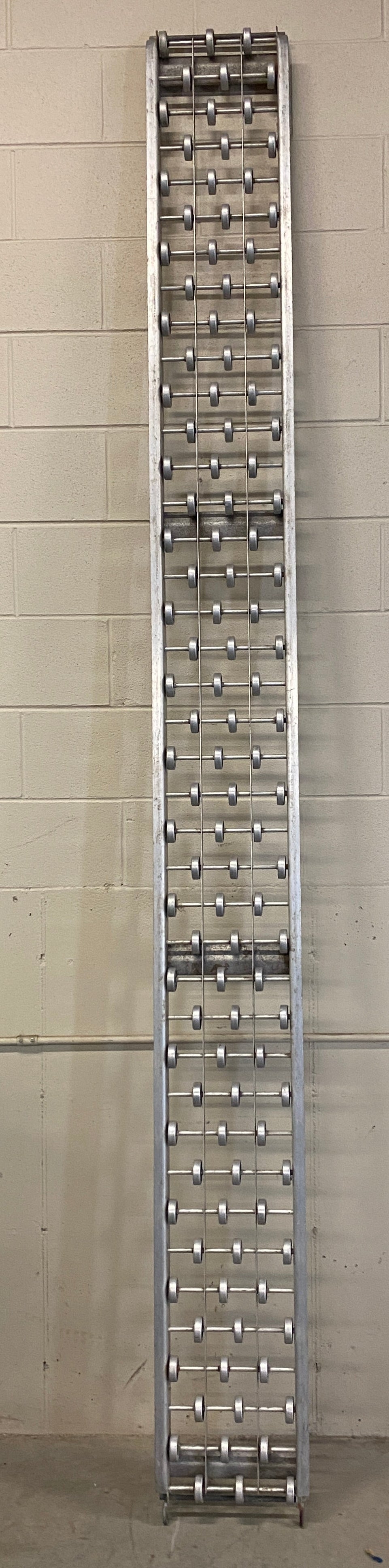 Rapistan Gravity - Wheel Conveyor