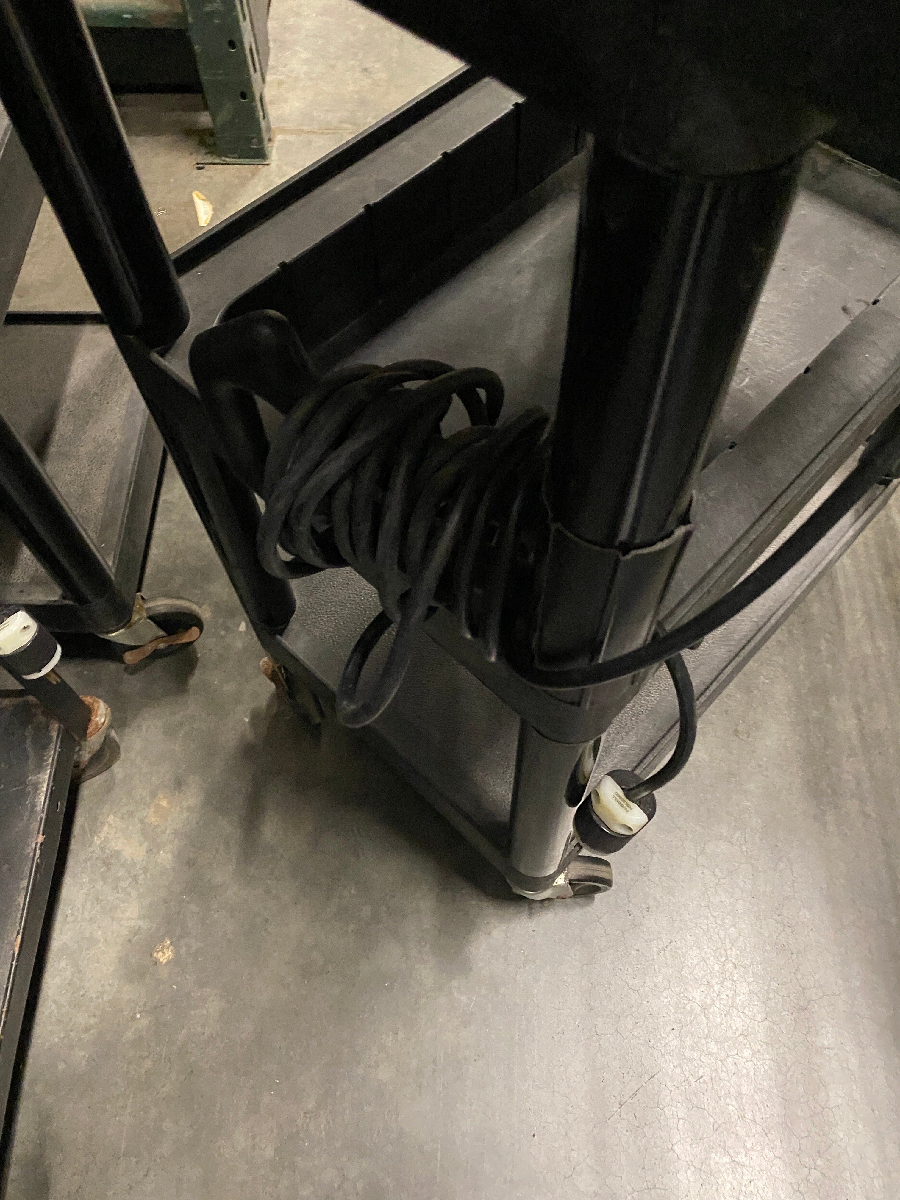 Luxor Computer Cart 36"