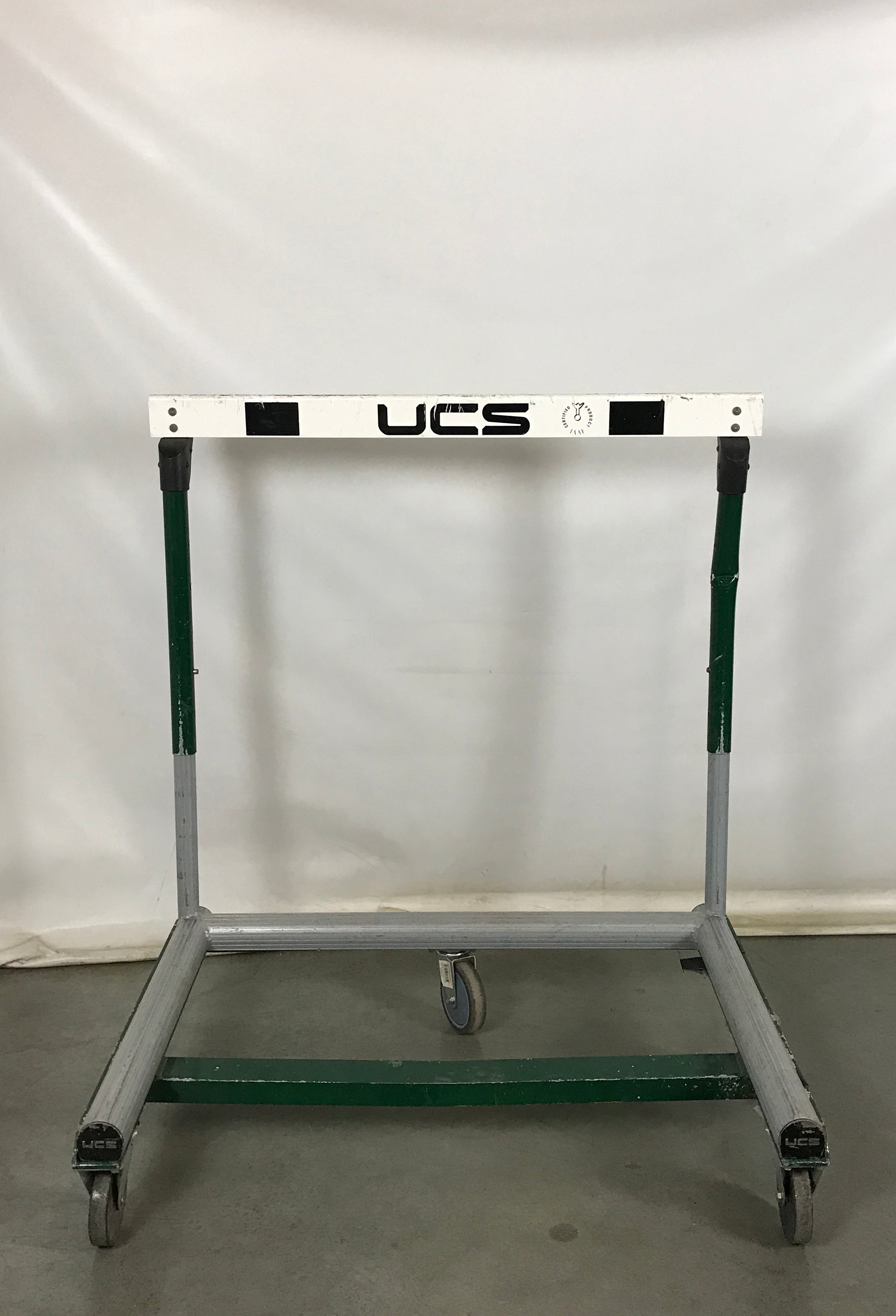 UCS Michigan State Portable Hurdle with Rolling Cart
