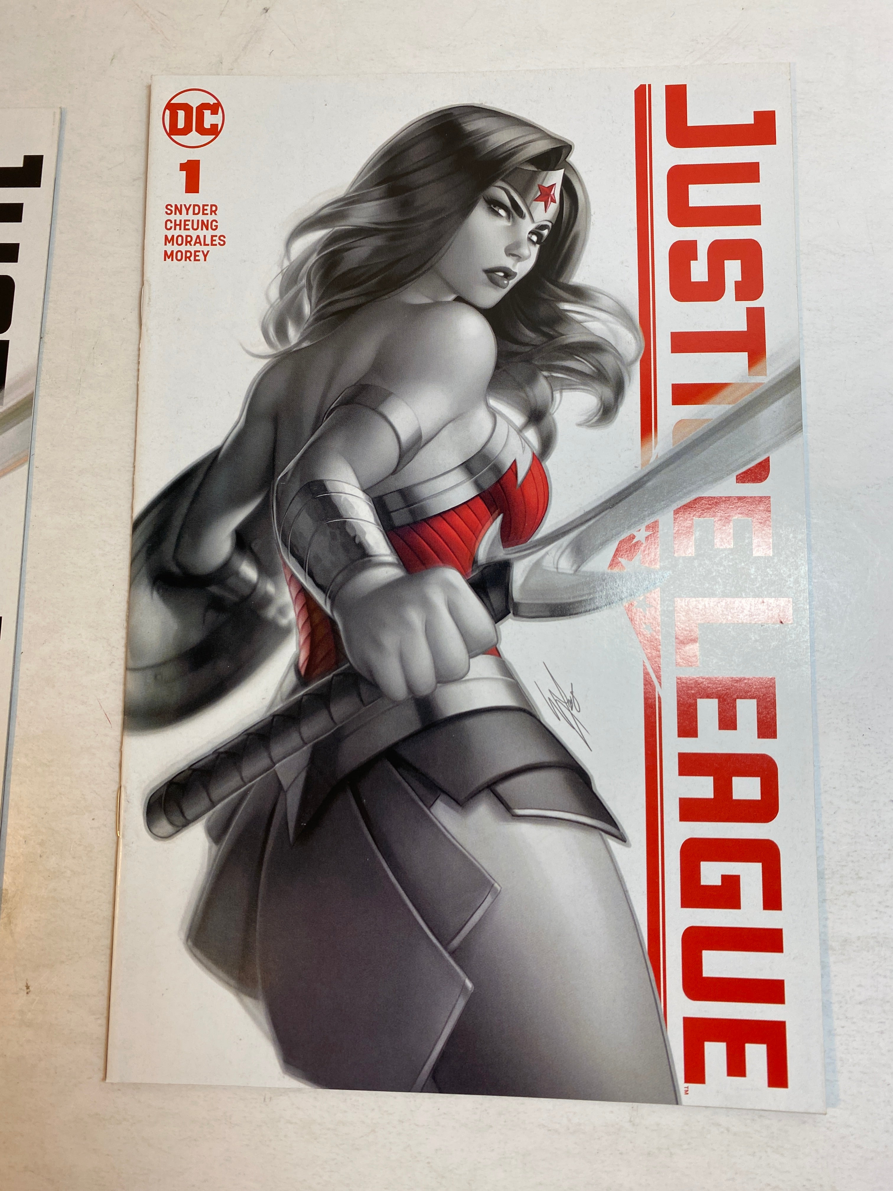 Lot of 2 Justice League #1 2018 Warren Louw Variant