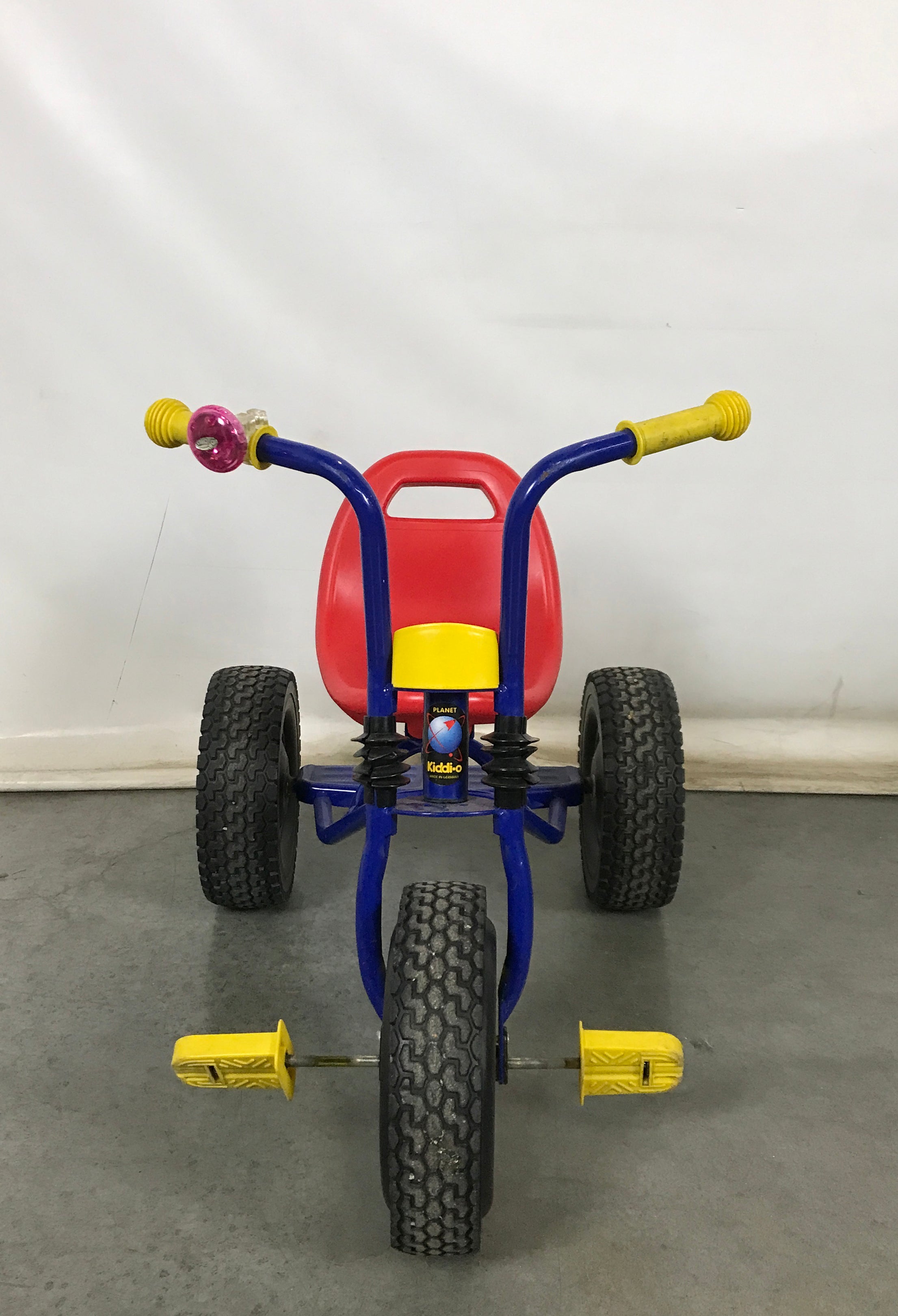 Planet store kiddio tricycle