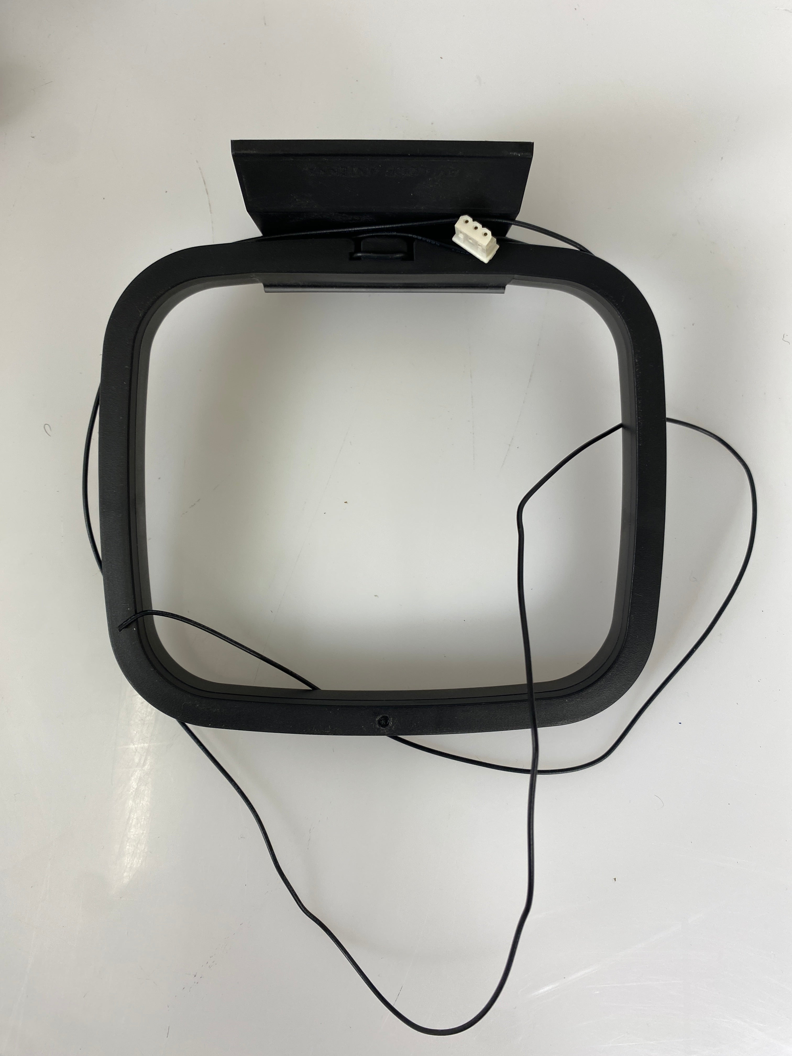 Sony CMT-FX300i Micro Hi Fi Component Stereo System