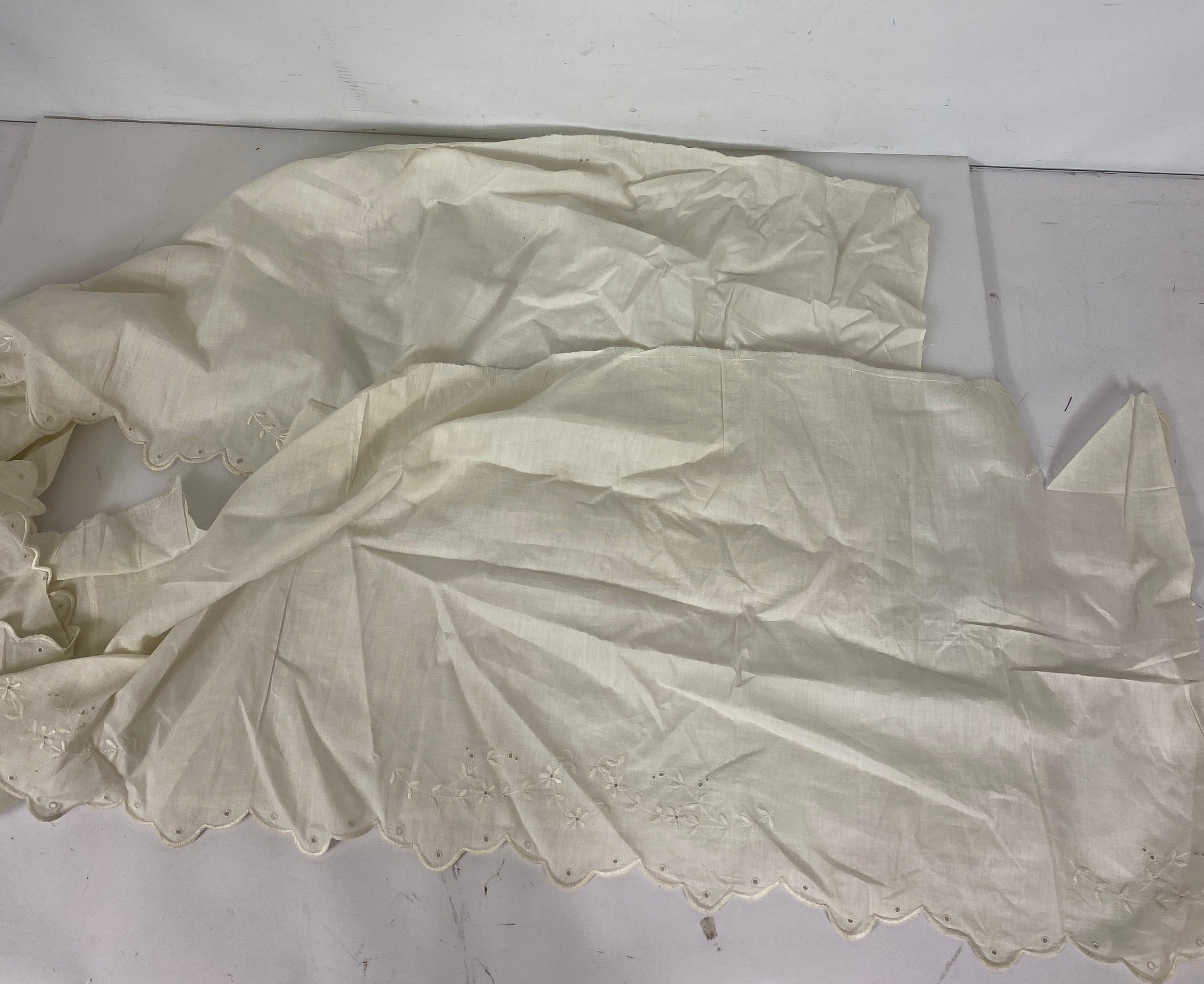 Vintage 1880s White Linen Embroidered Flounce