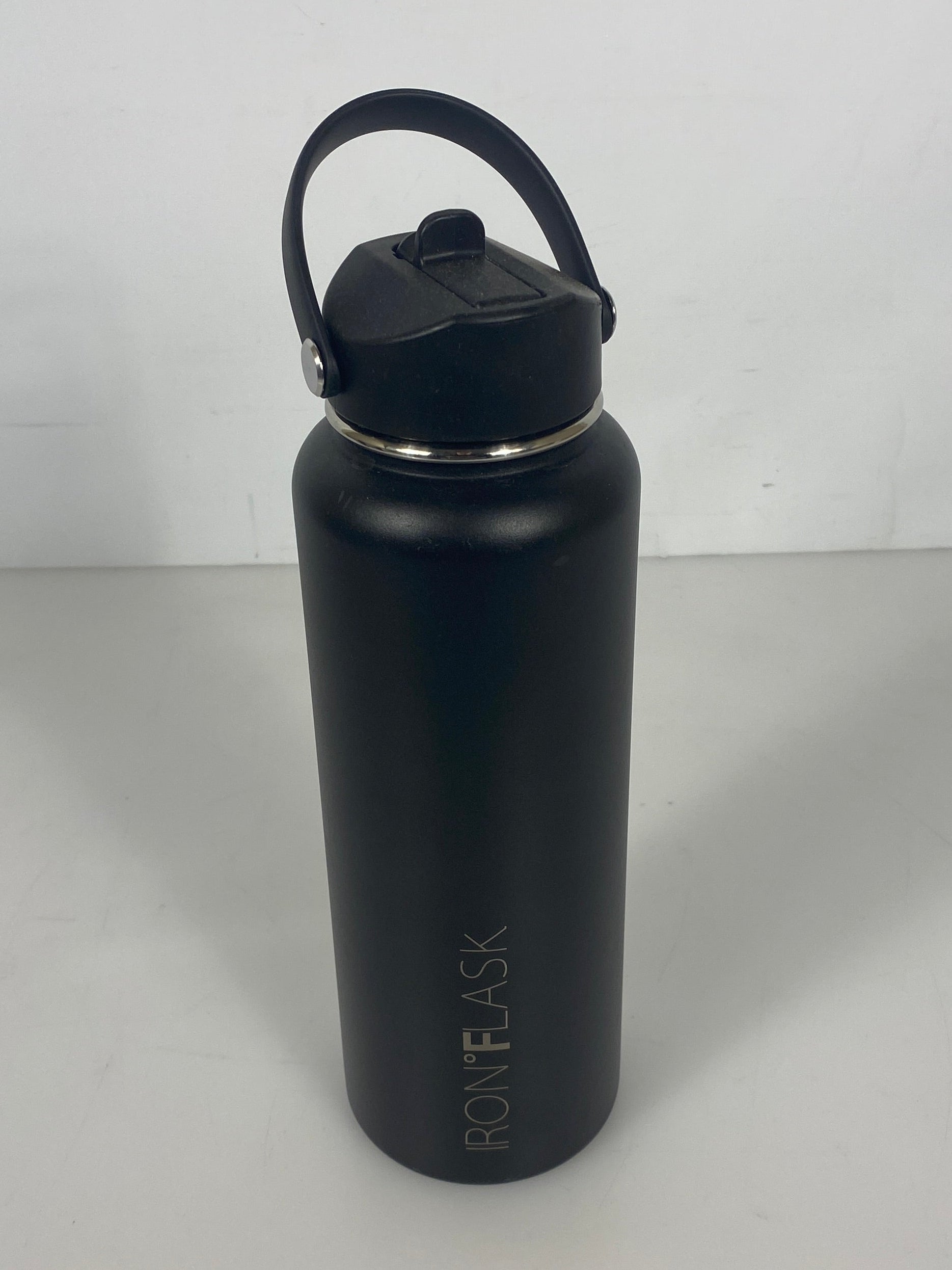 Iron Flask Black 40 oz Stainless Steel Water Bottle