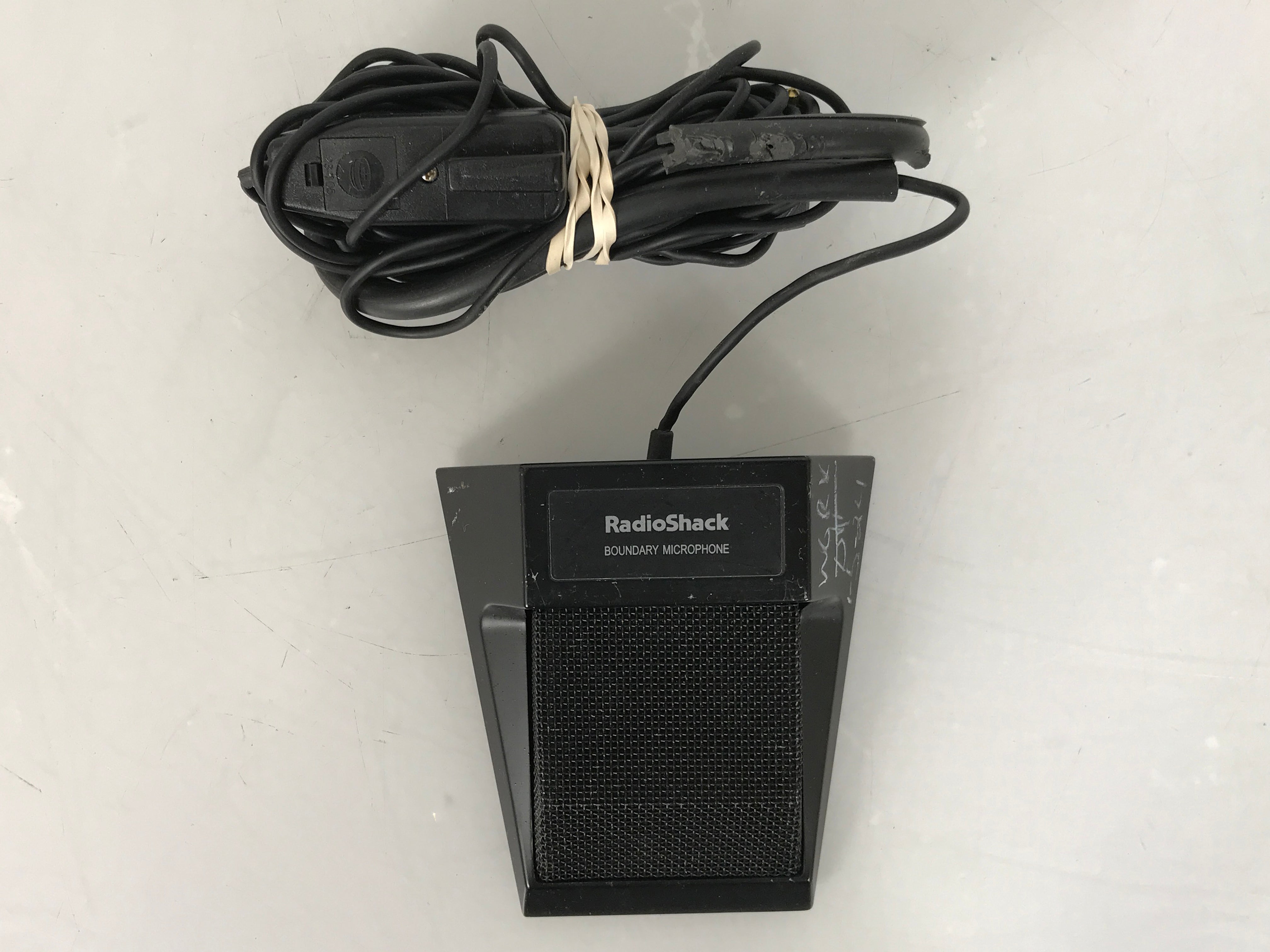 Radio Shack 33-3022 Omnidirectional Boundary Microphone
