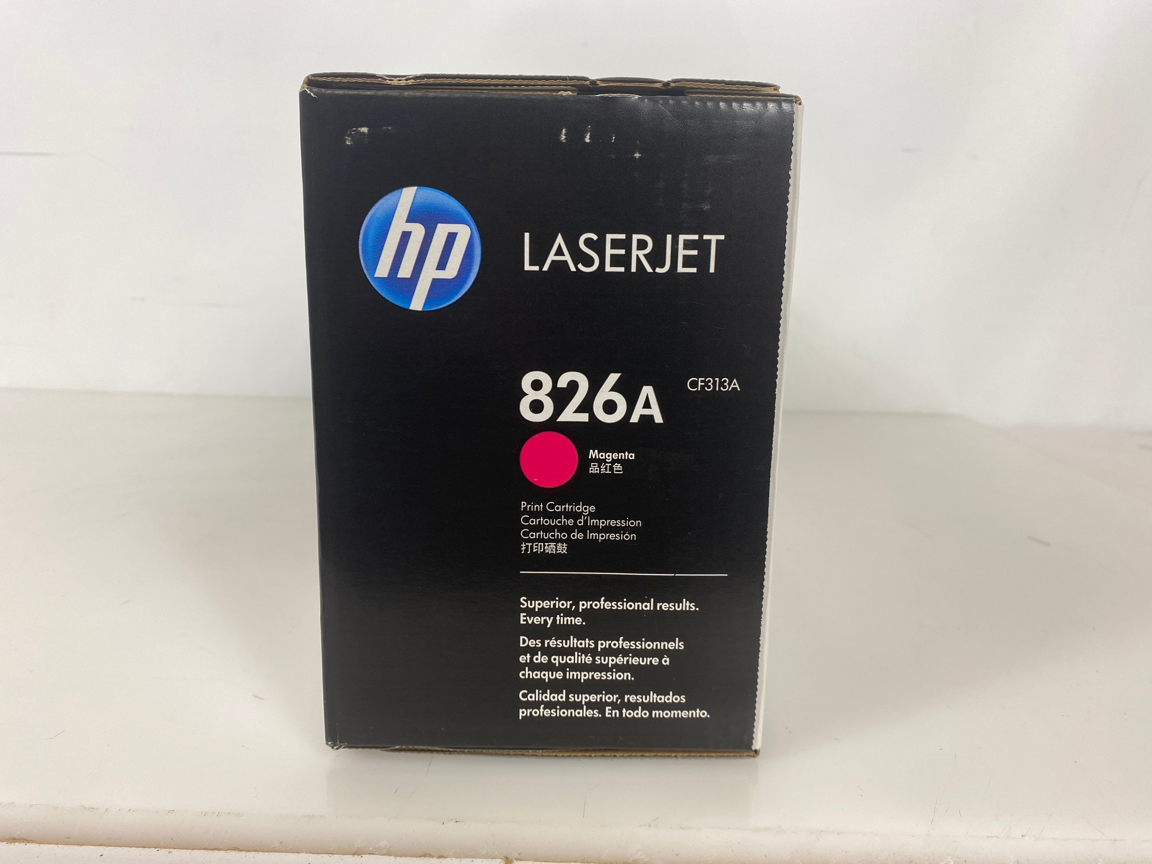 HP 826A CF313A Magenta LaserJet Toner Cartridge *New*