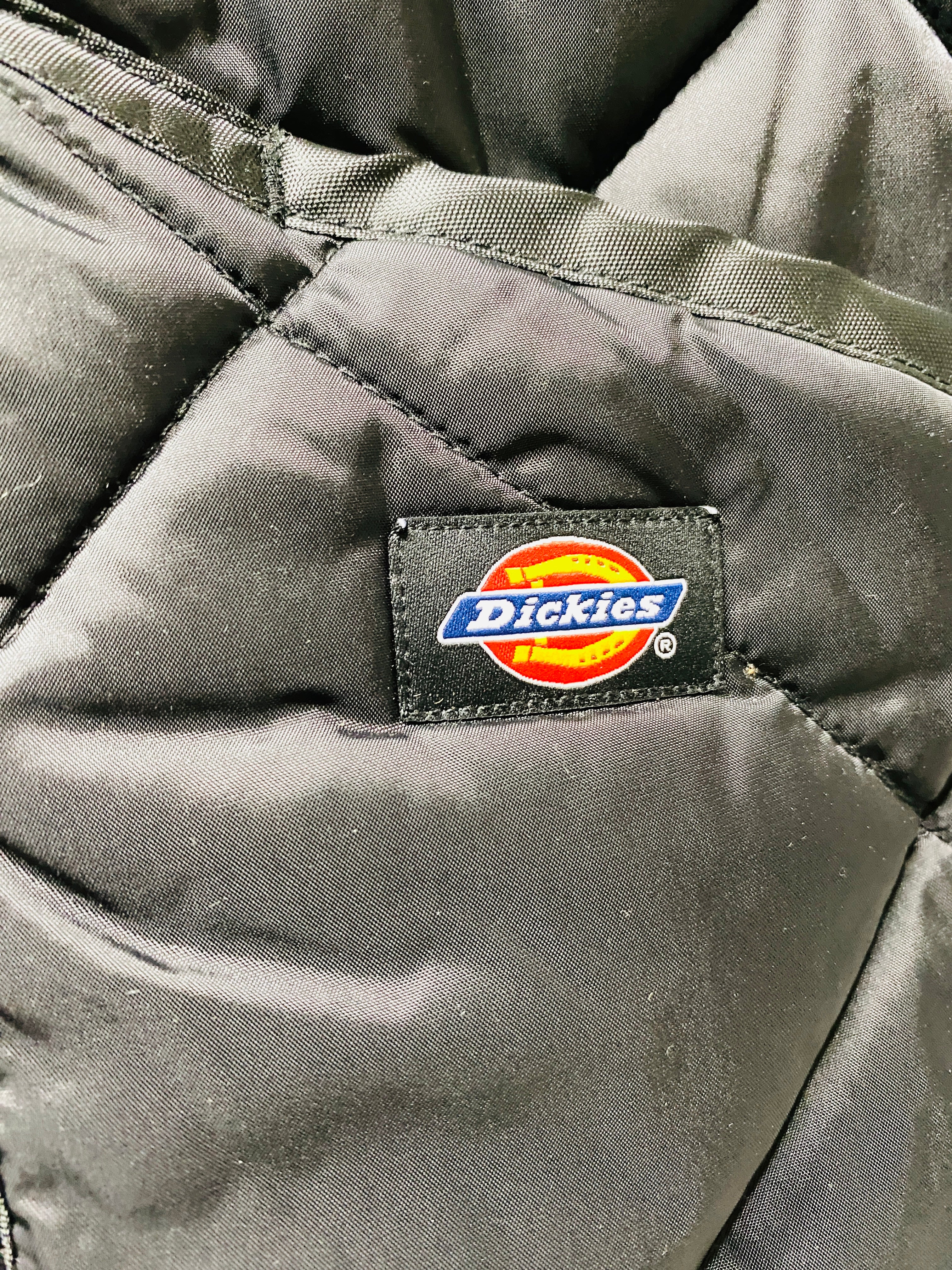 Dickies Diamond Quilted Water Resistant Jacket