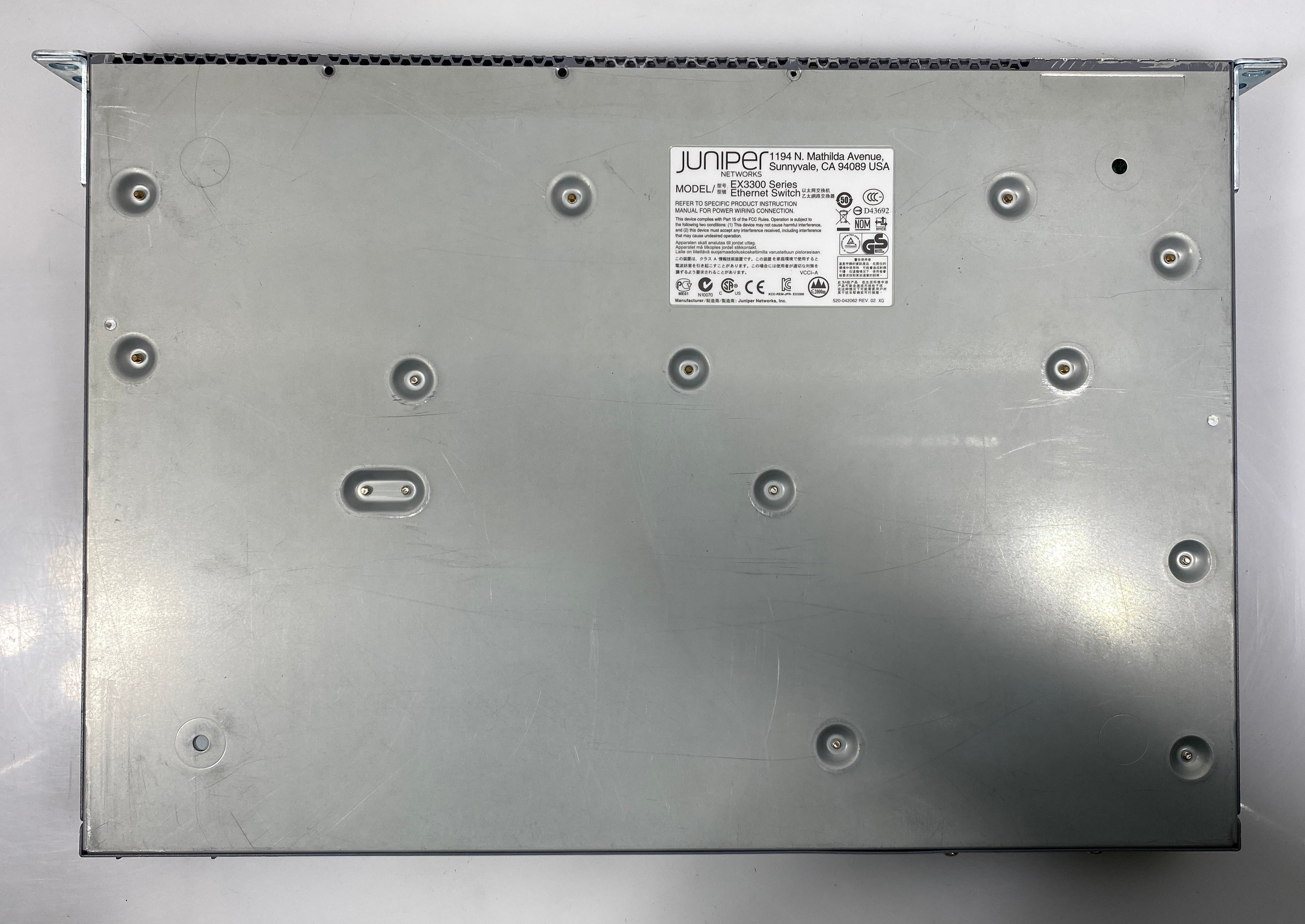 Juniper Networks EX3300-24P Ethernet Switch PoE+