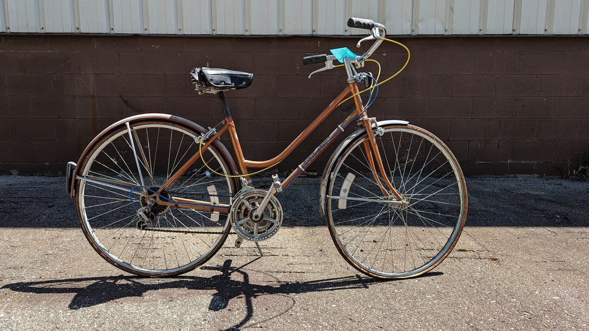 Schwinn Traveler Gold