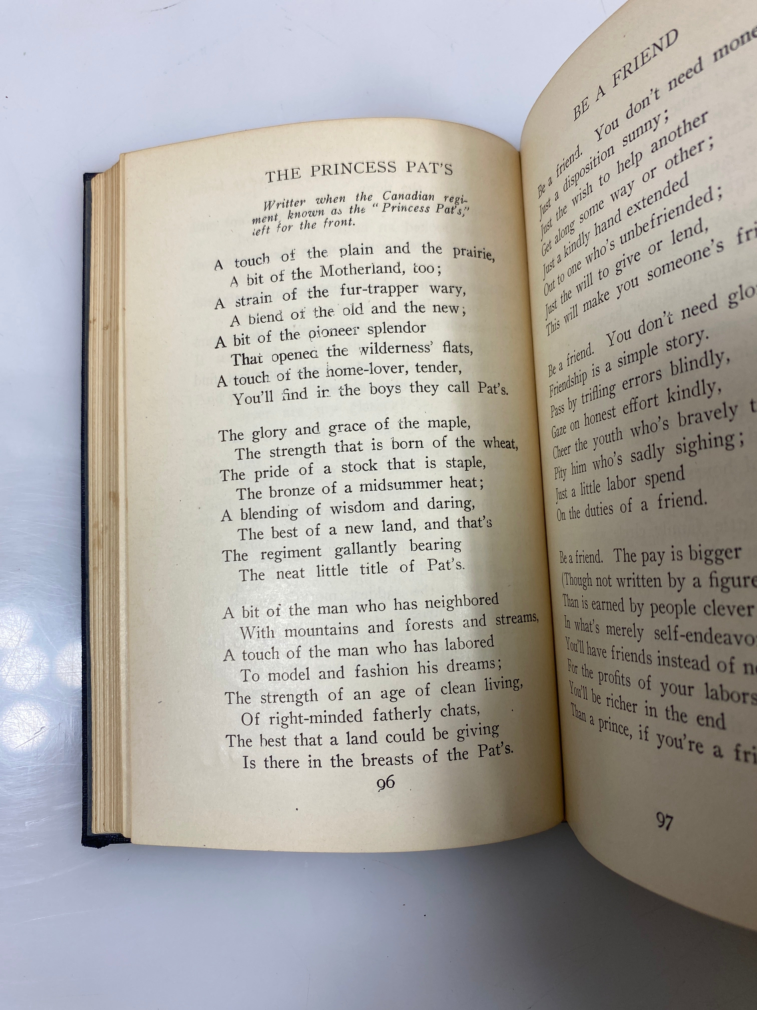 A Heap o' Livin' by Edgar Guest 1916 HC