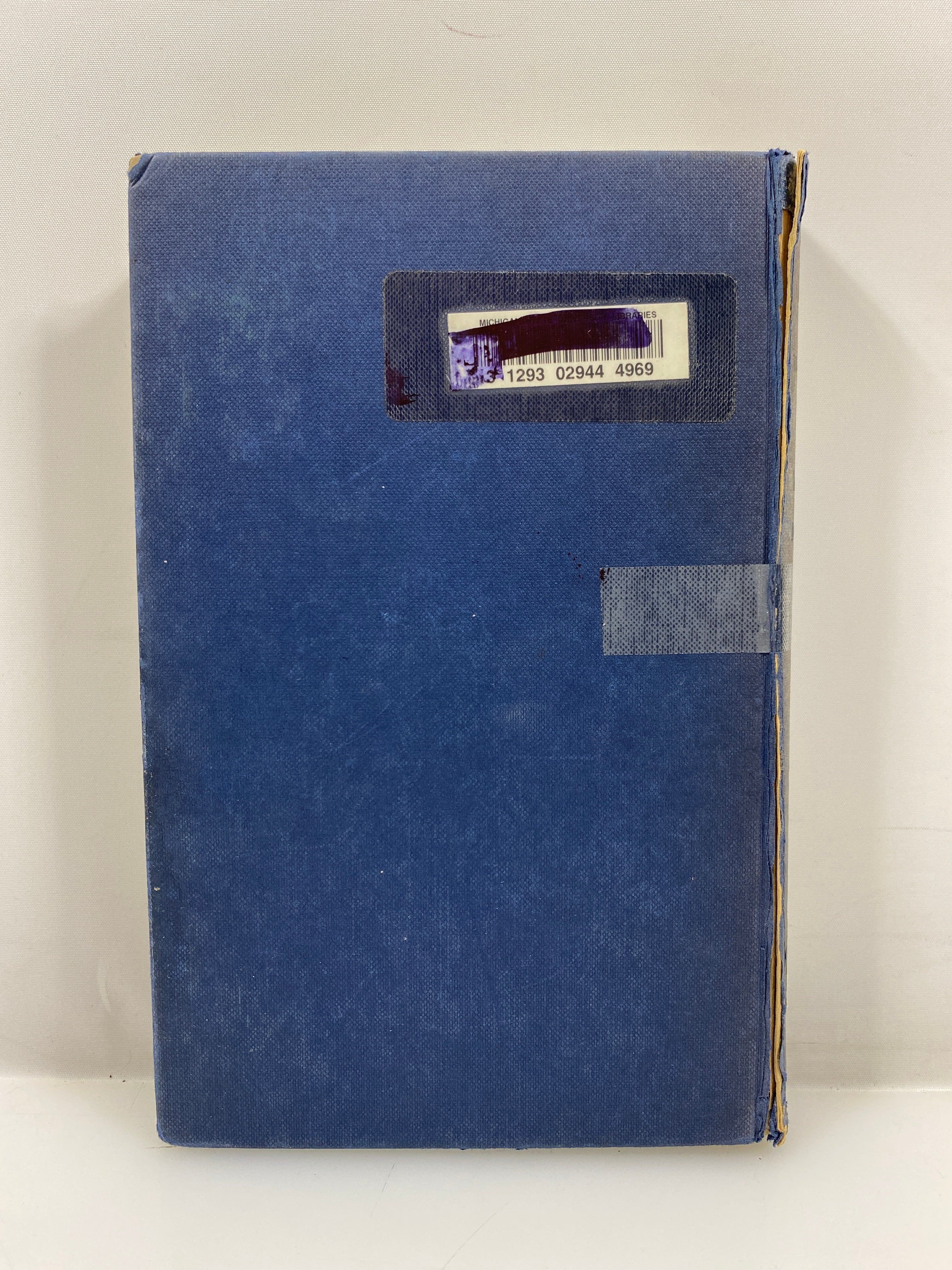 A Maasi Grammar w/ Vocab by Tucker/Mpaayei Ex-library 1955 HC