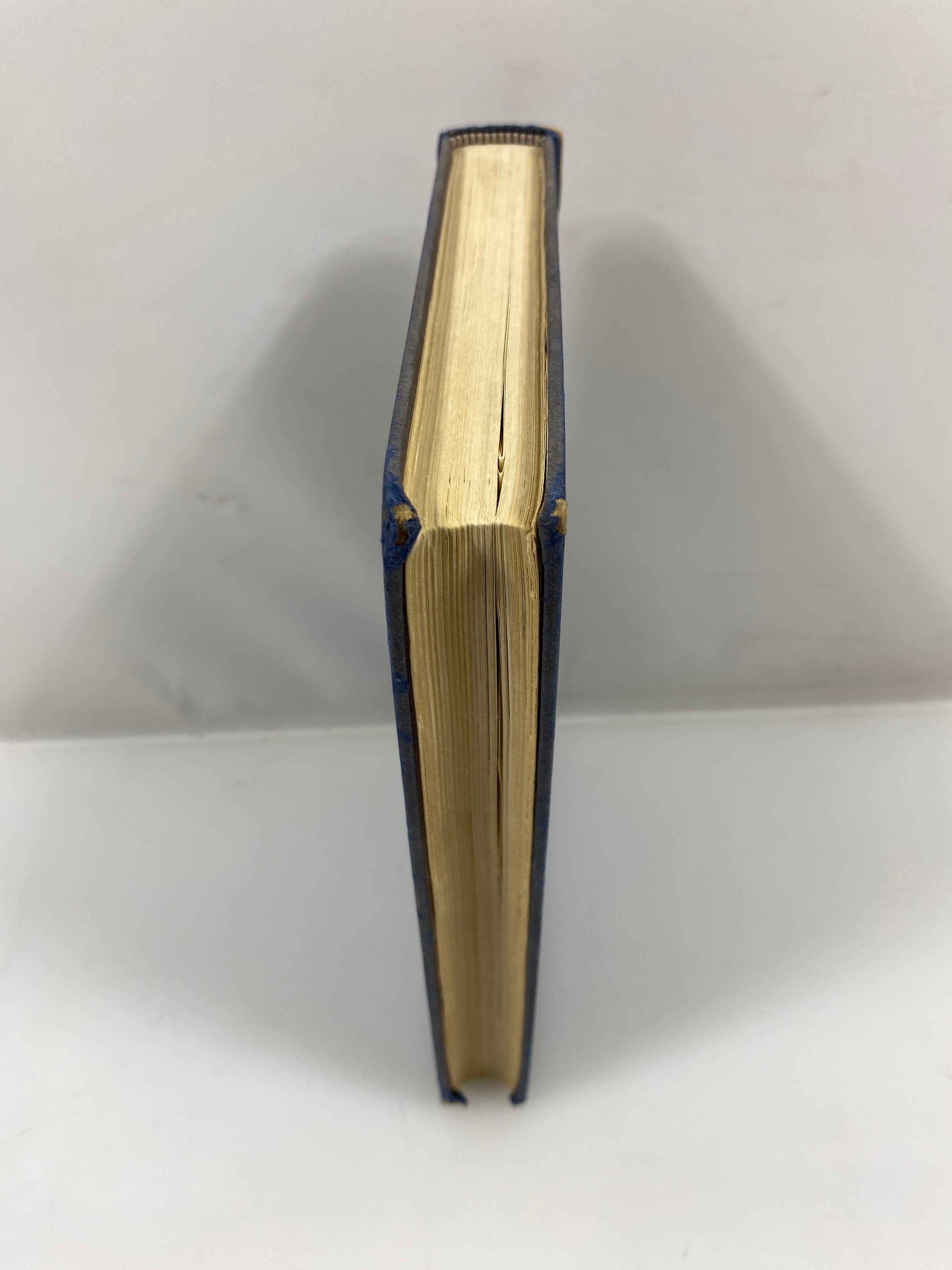 A Maasi Grammar w/ Vocab by Tucker/Mpaayei Ex-library 1955 HC