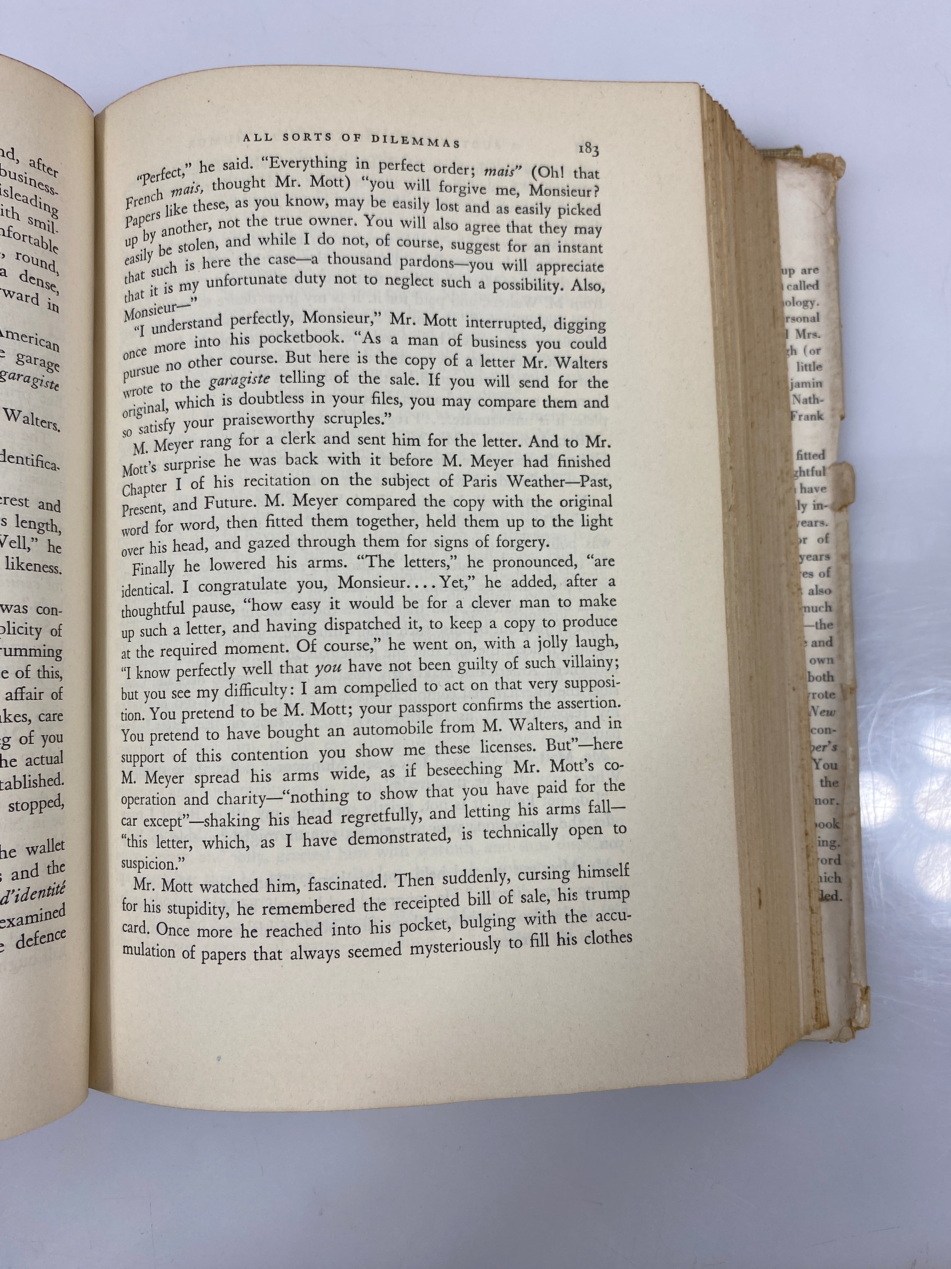 A Subtreasury of American Humor White/White 1941 HCDJ