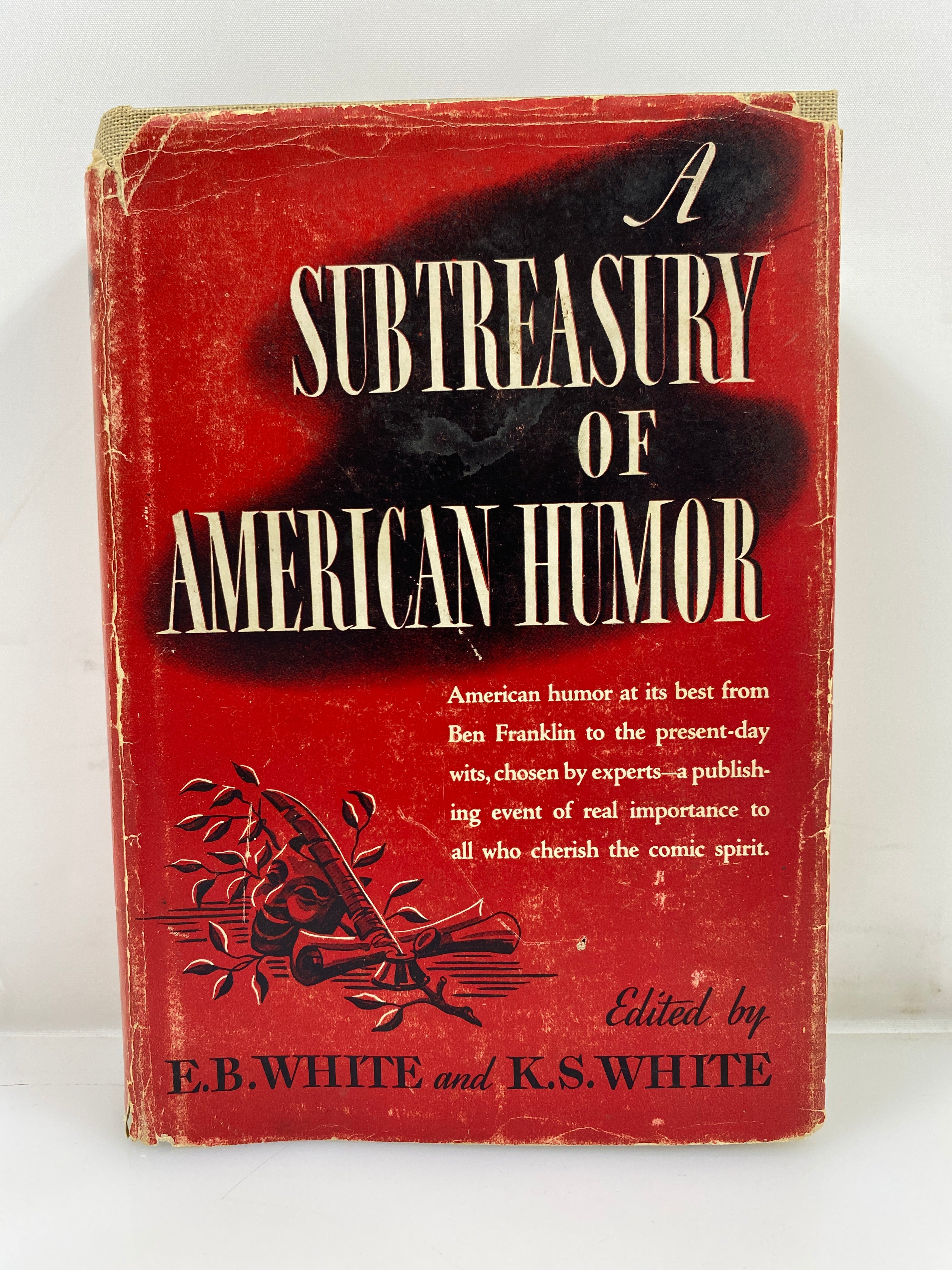 A Subtreasury of American Humor White/White 1941 HCDJ