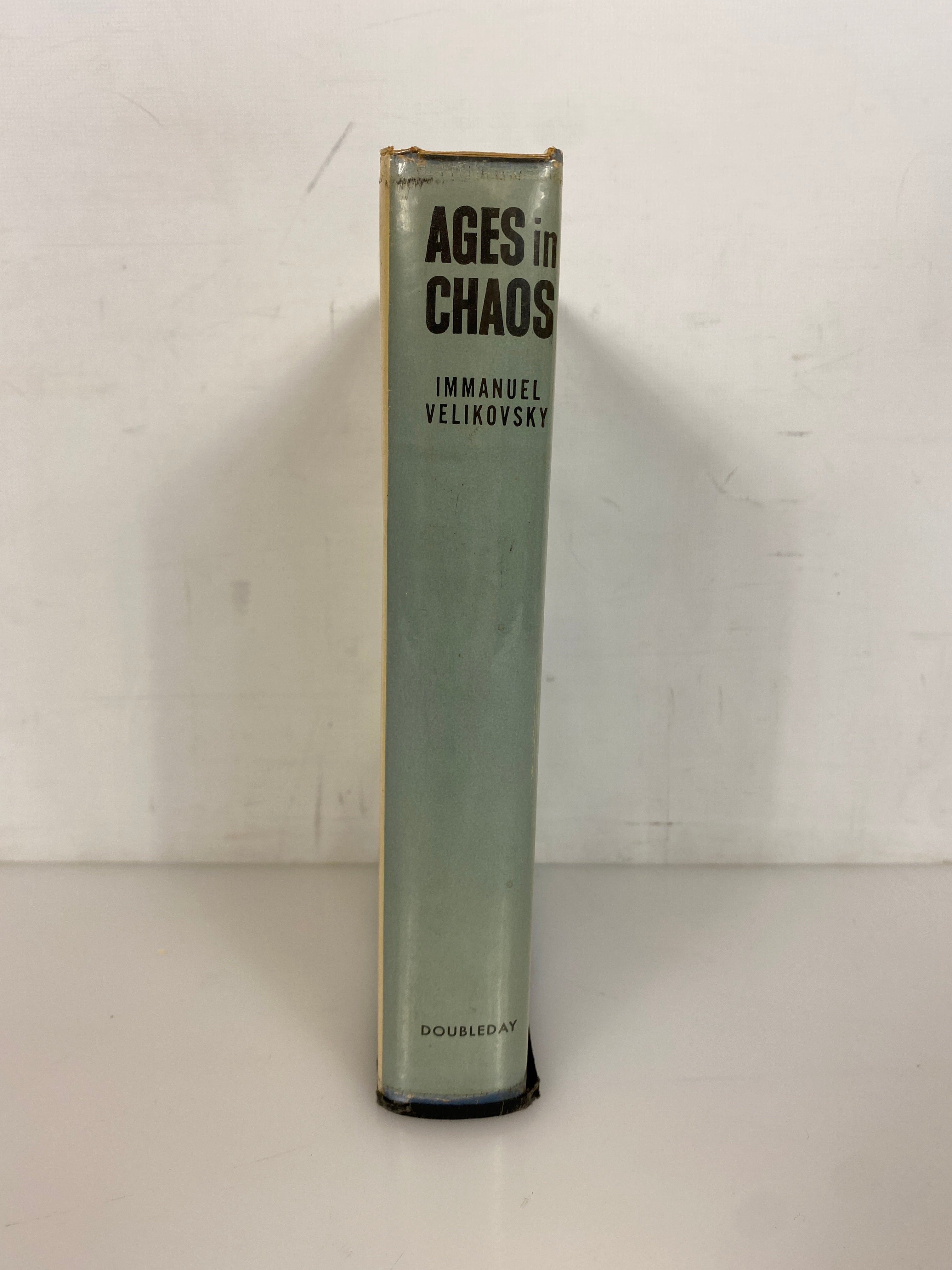 Ages in Chaos Vol I by Immanuel Velikovsky 1952 First Edition HC DJ