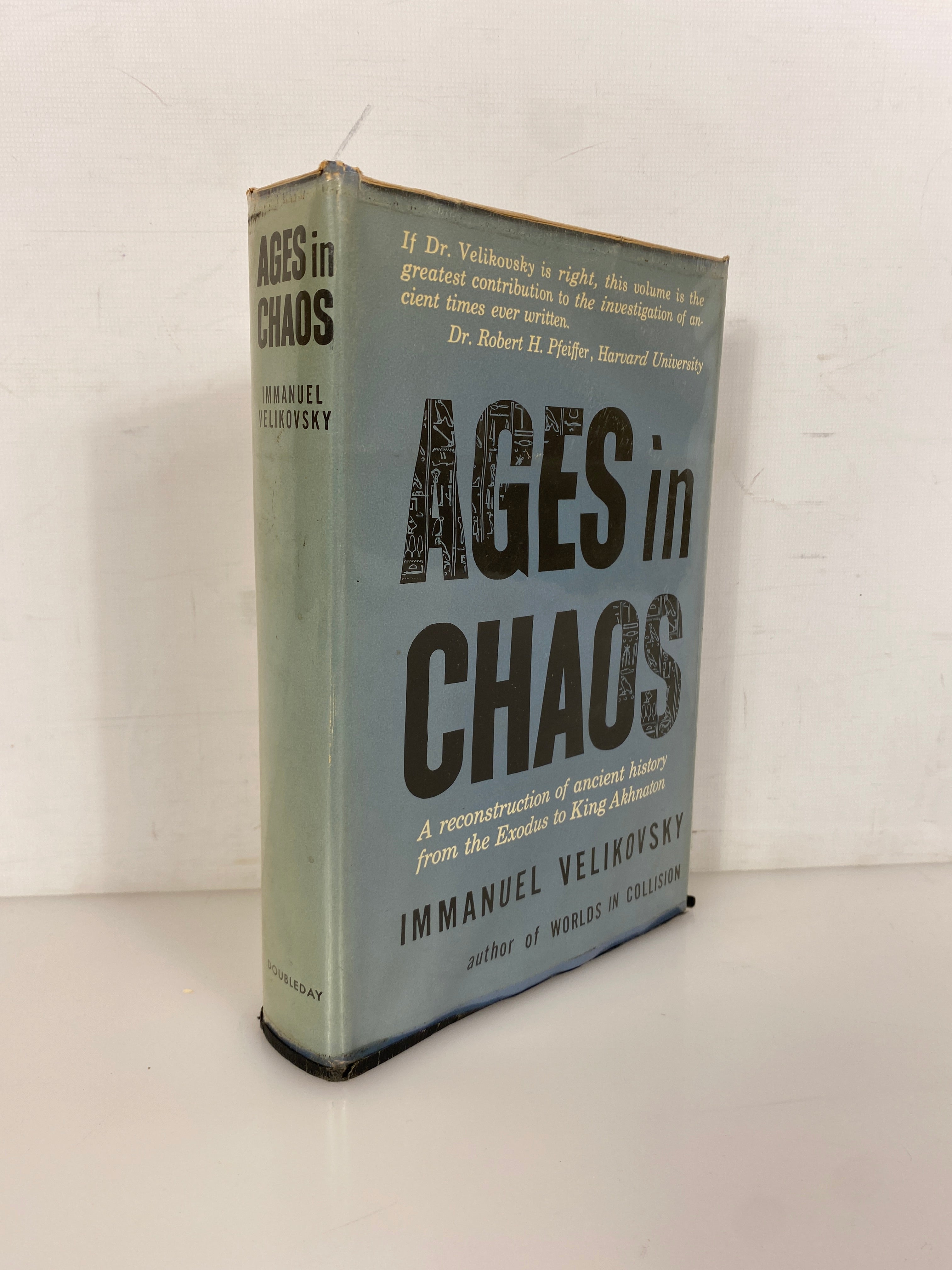 Ages in Chaos Vol I by Immanuel Velikovsky 1952 First Edition HC DJ