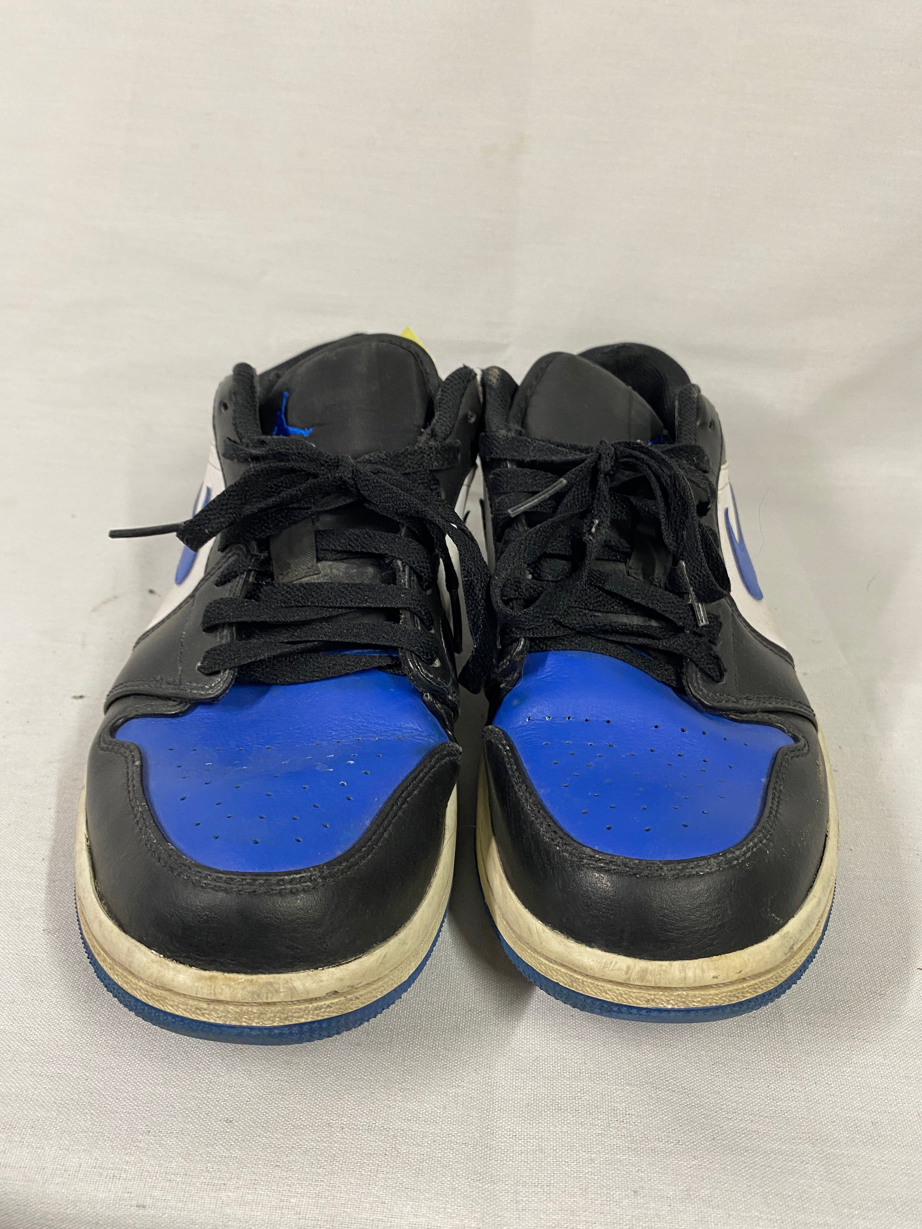 Air Jordan 1 Low "Aternate Royal Toe" Men's Size 9