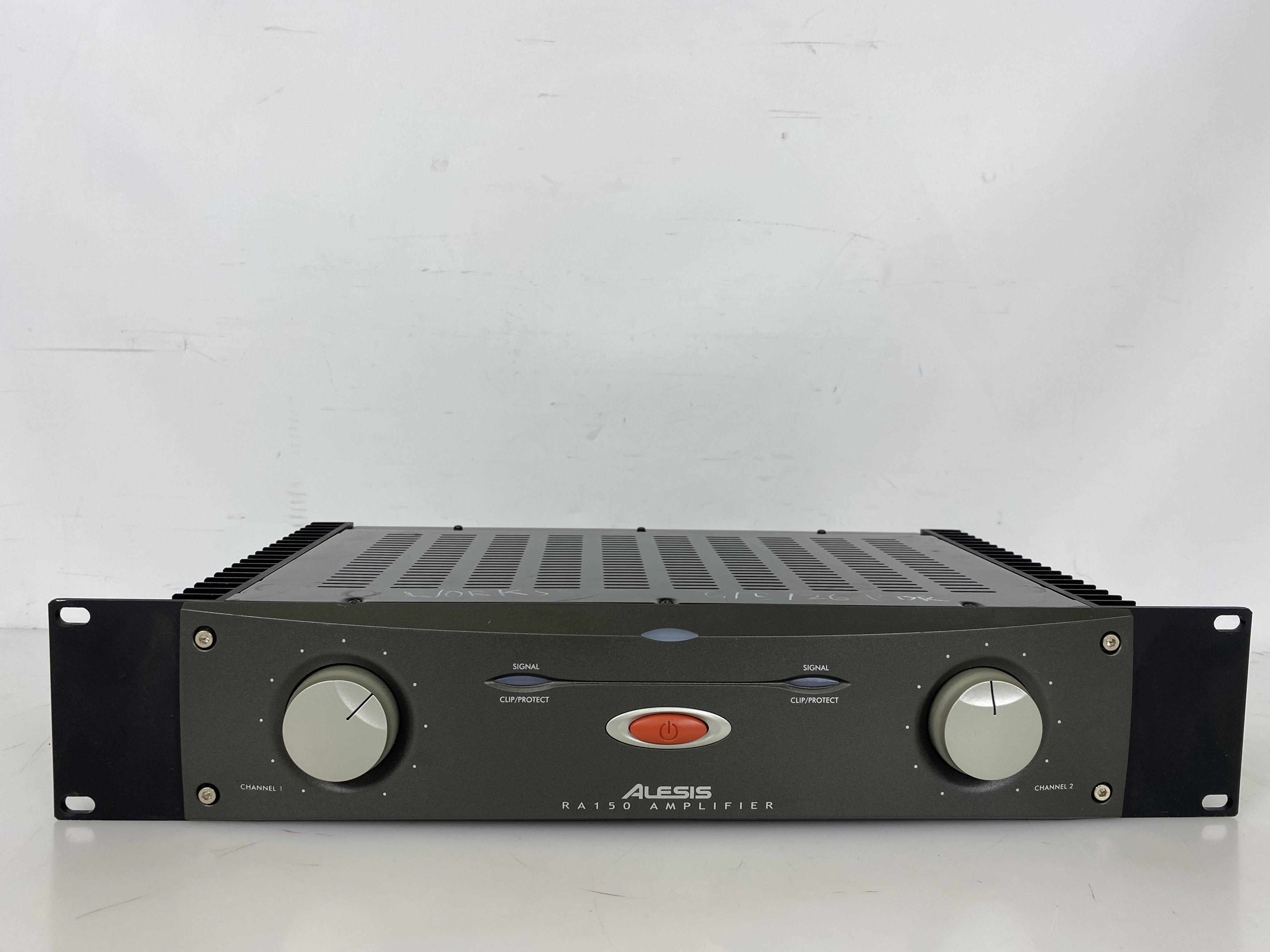 Alesis RA150 Power Amplifier