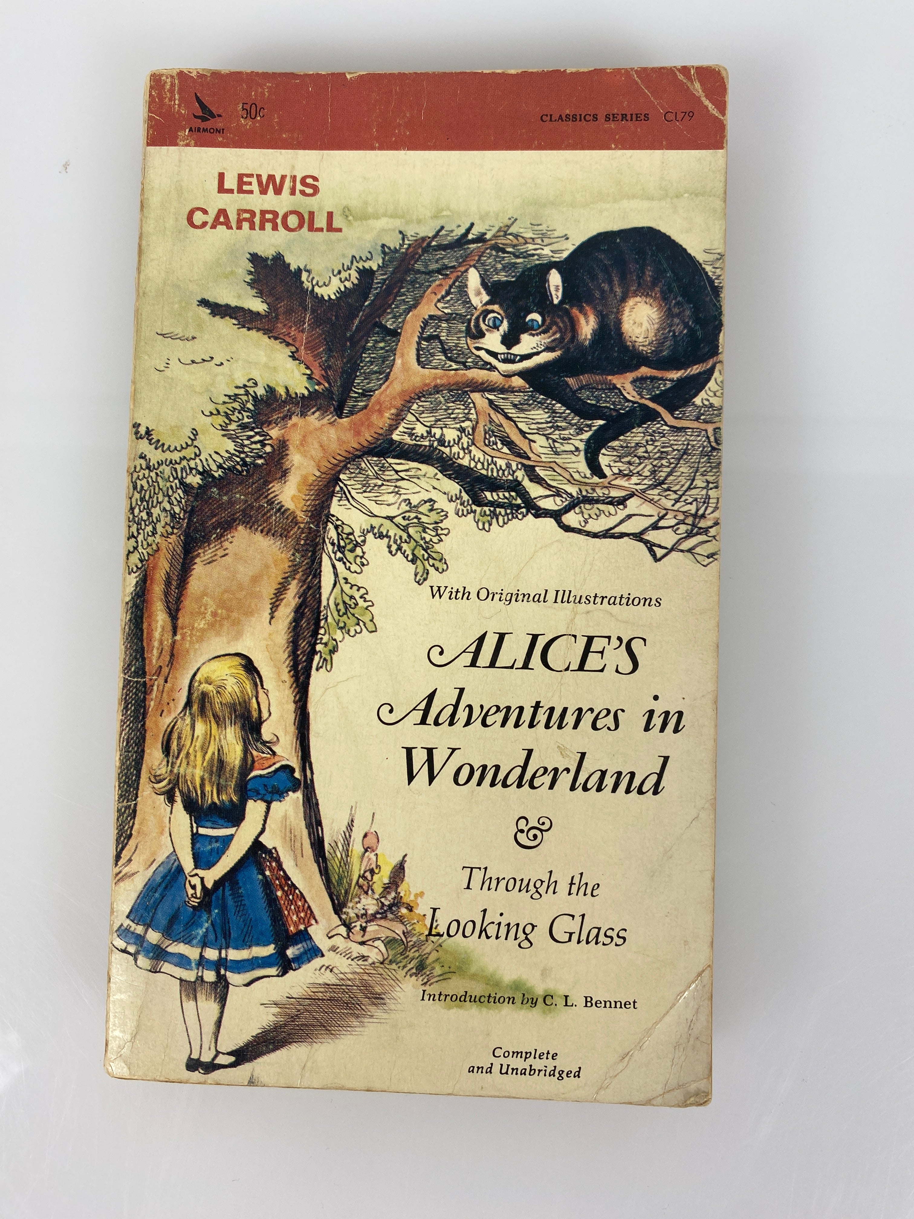Alice's Adventures in Wonderland Lewis Carroll paperback Airmont 1965